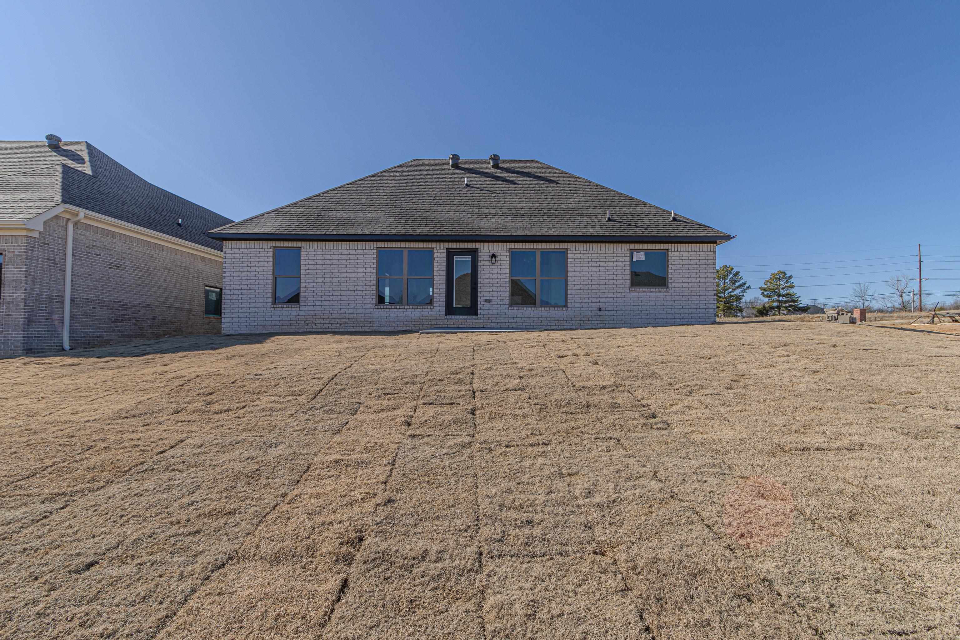 2307 S 20TH ST Paragould, AR 72450-0000