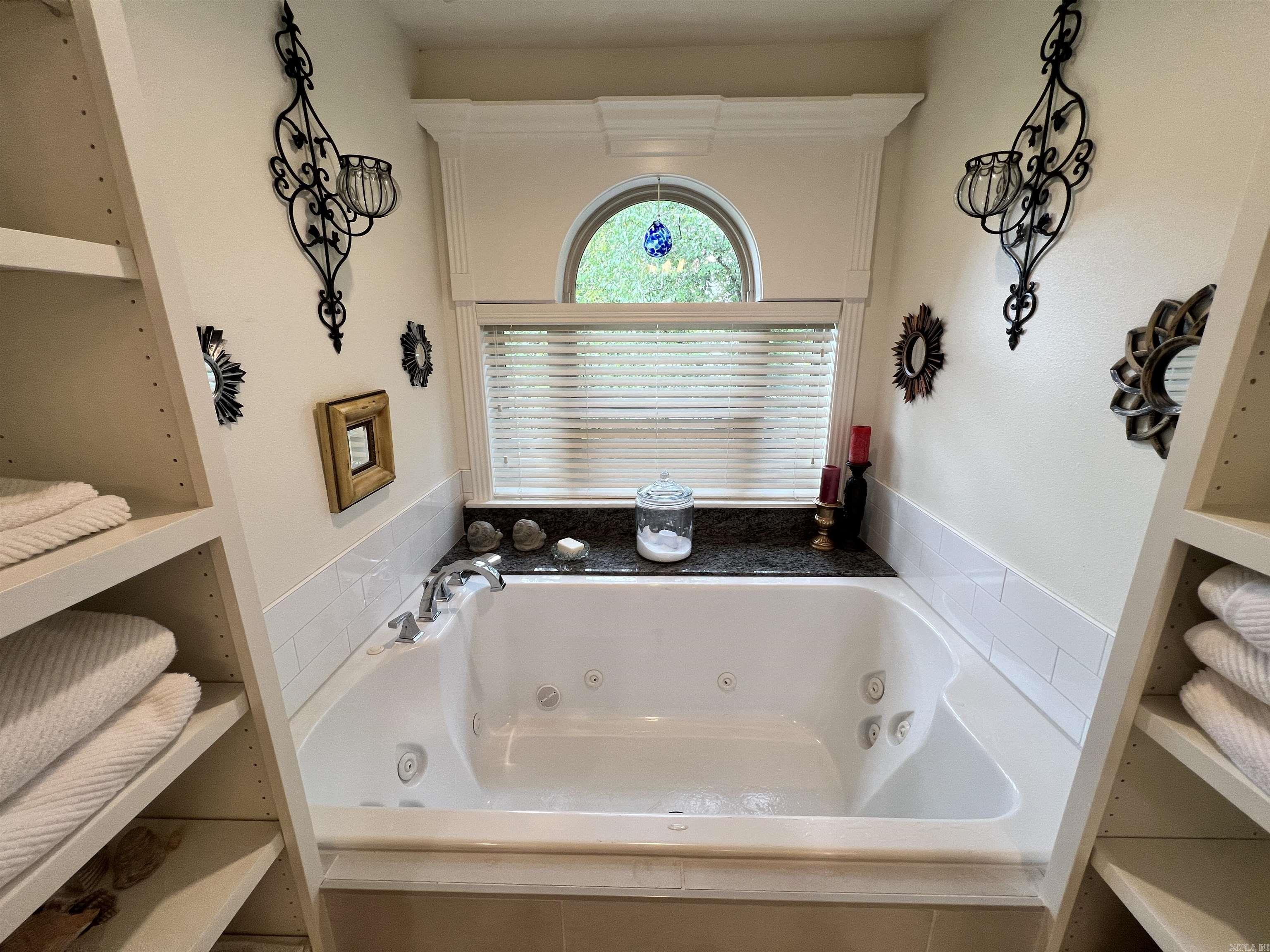 308  Summerfield  Bryant, AR