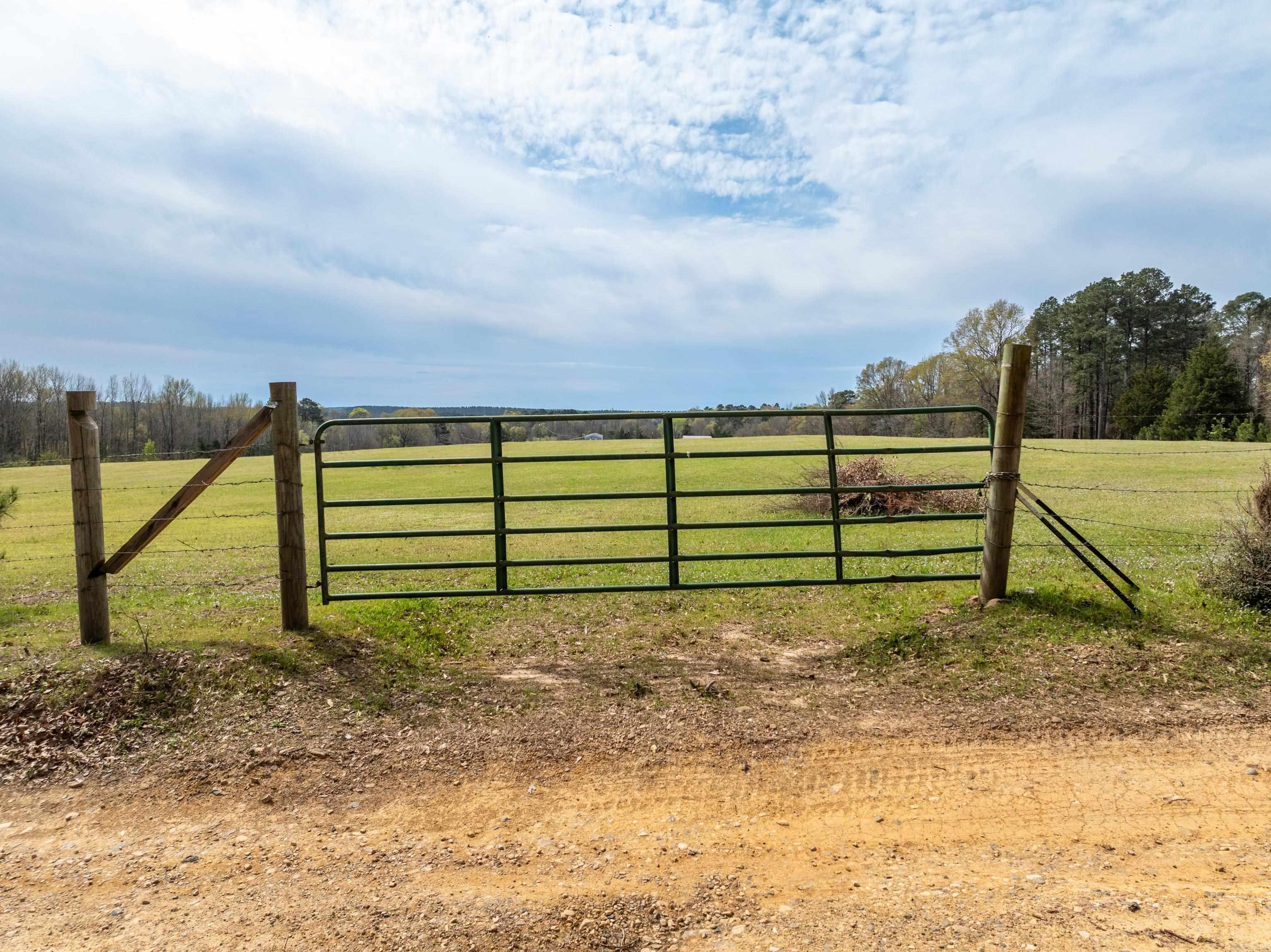 843  Owens  Amity, AR