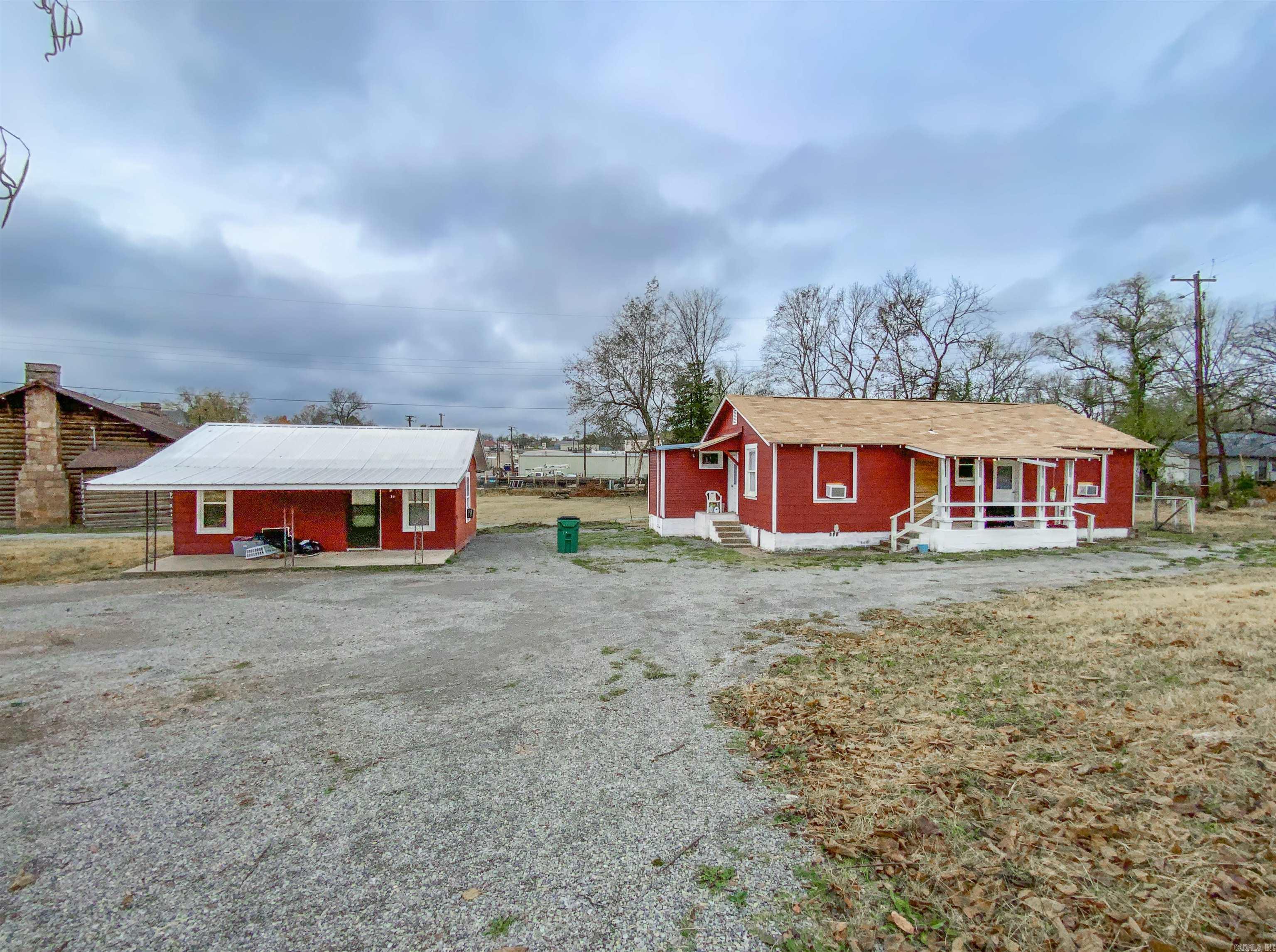 362  Fallen Ash  Yellville, AR