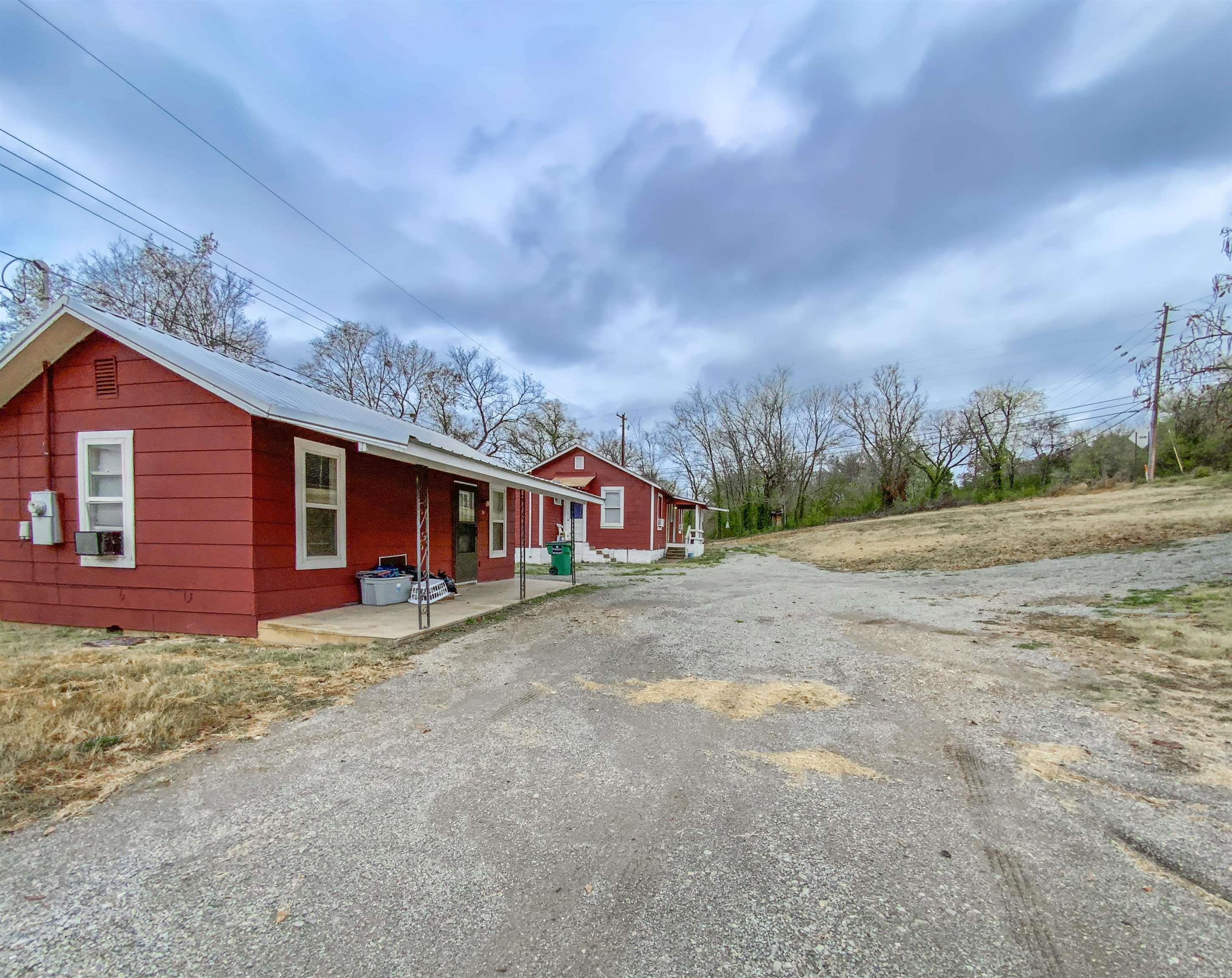 362  Fallen Ash  Yellville, AR