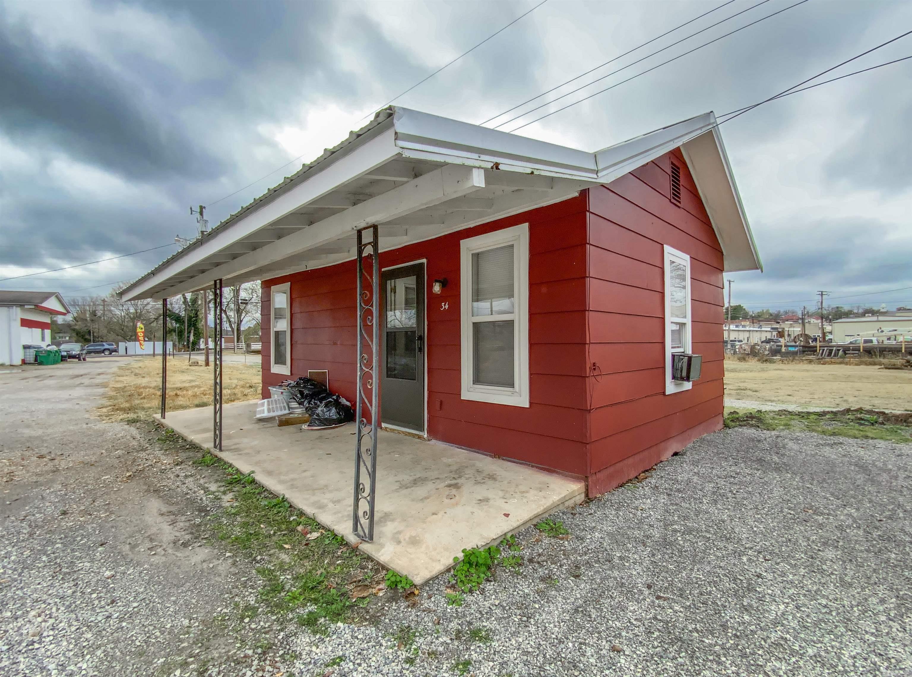 362  Fallen Ash  Yellville, AR