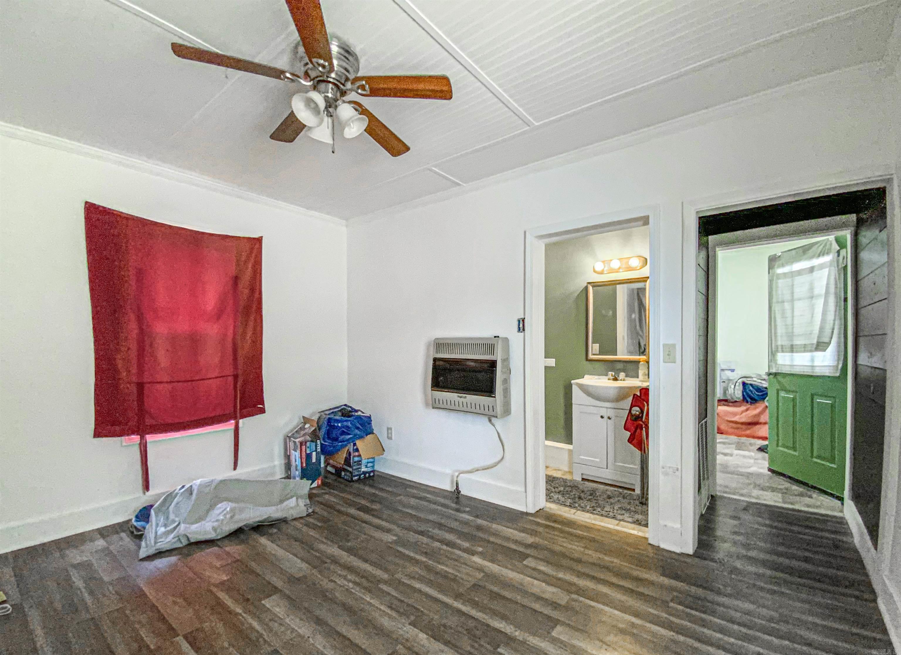 362  Fallen Ash  Yellville, AR