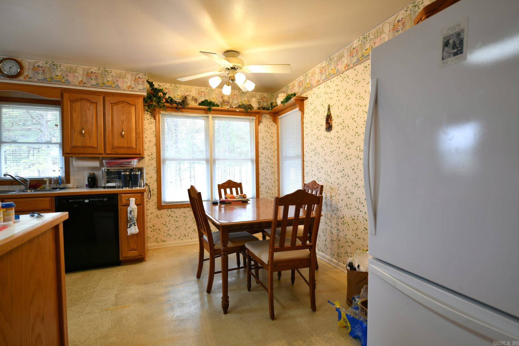 3236  Highway 88 E  Mena, AR