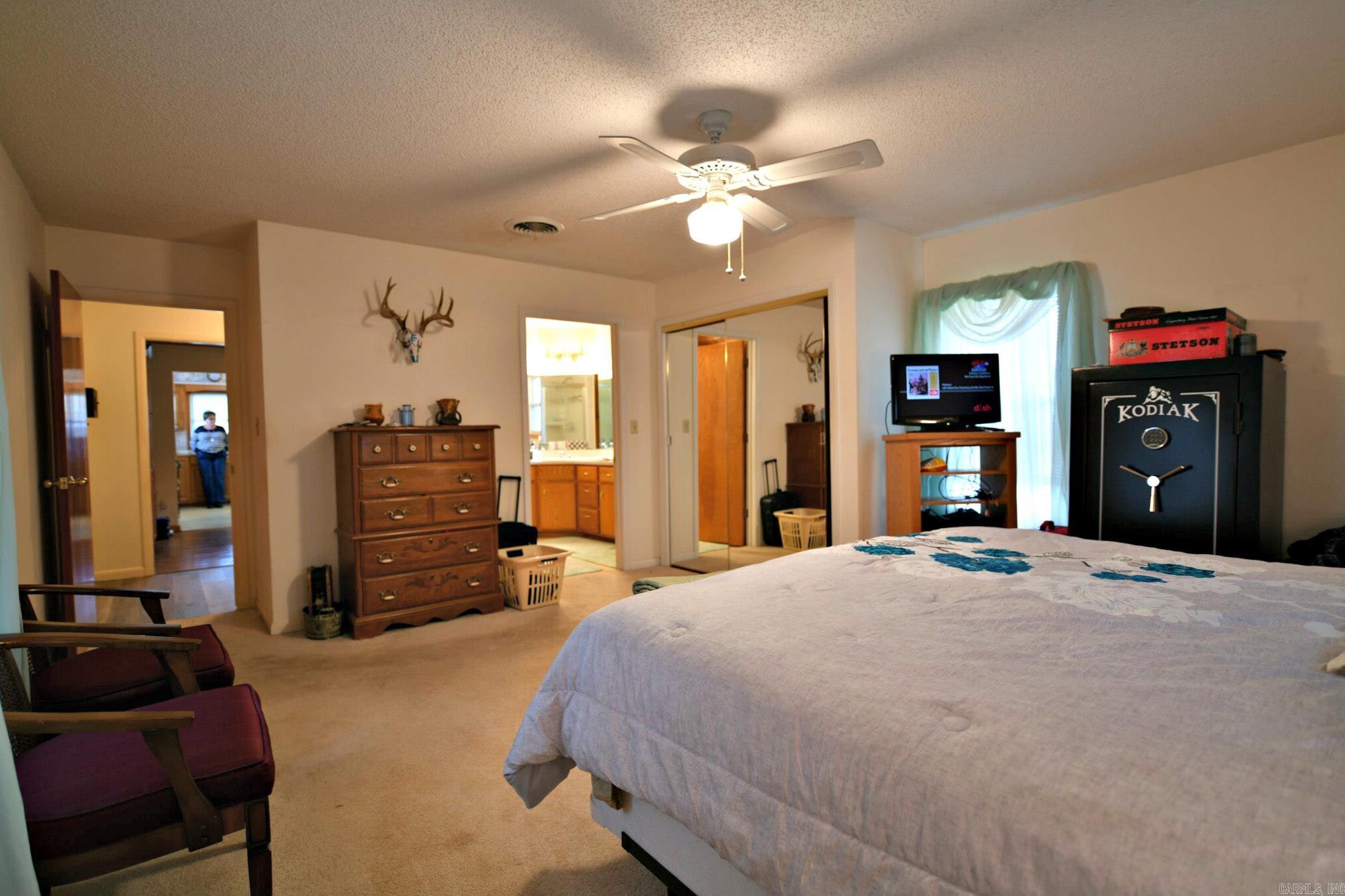 3236  Highway 88 E  Mena, AR