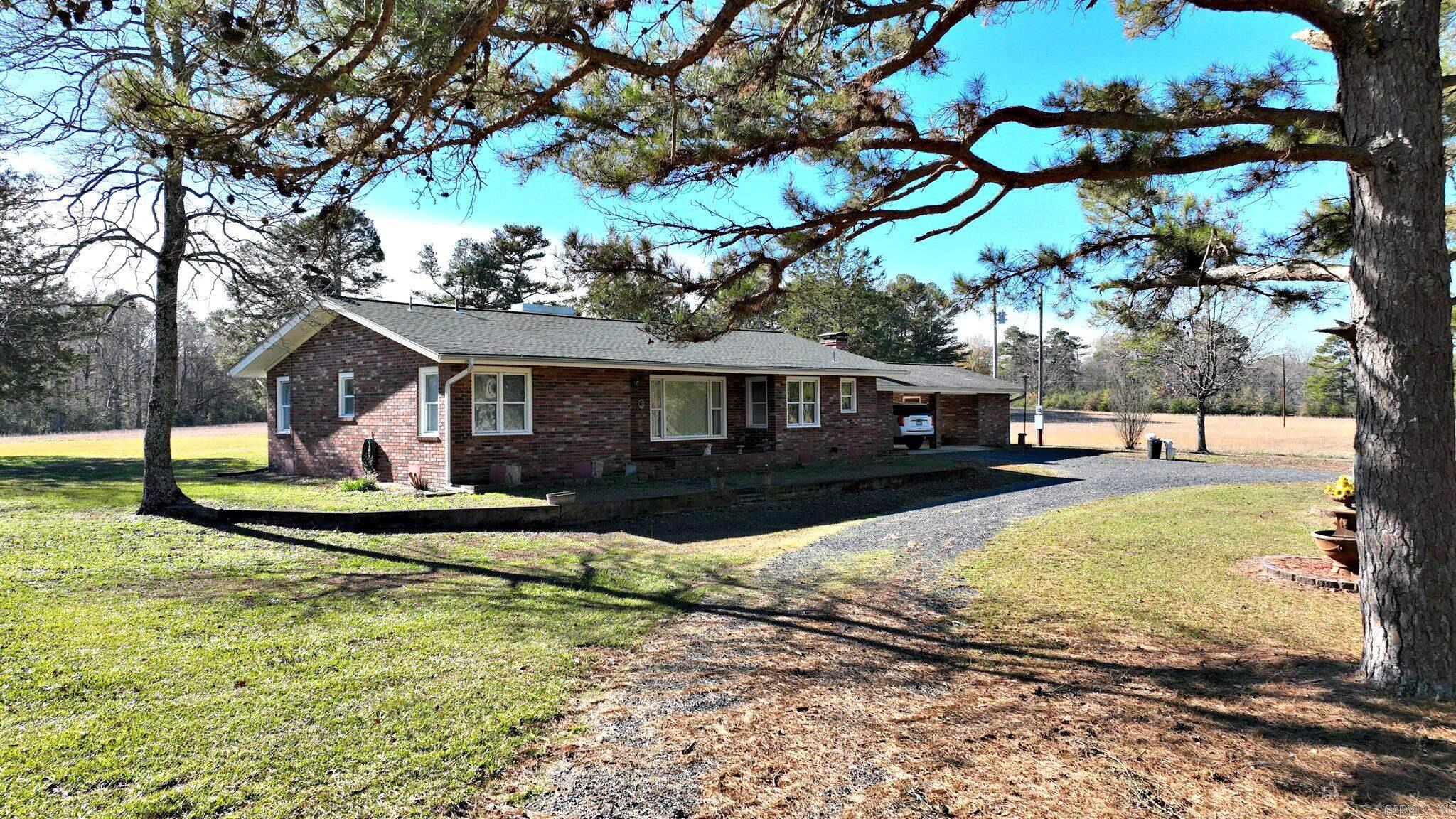 3236  Highway 88 E  Mena, AR
