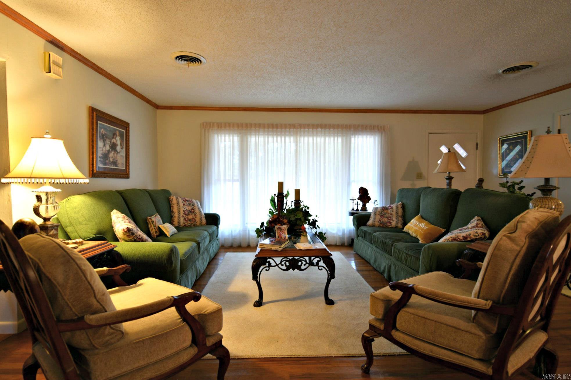 3236  Highway 88 E  Mena, AR