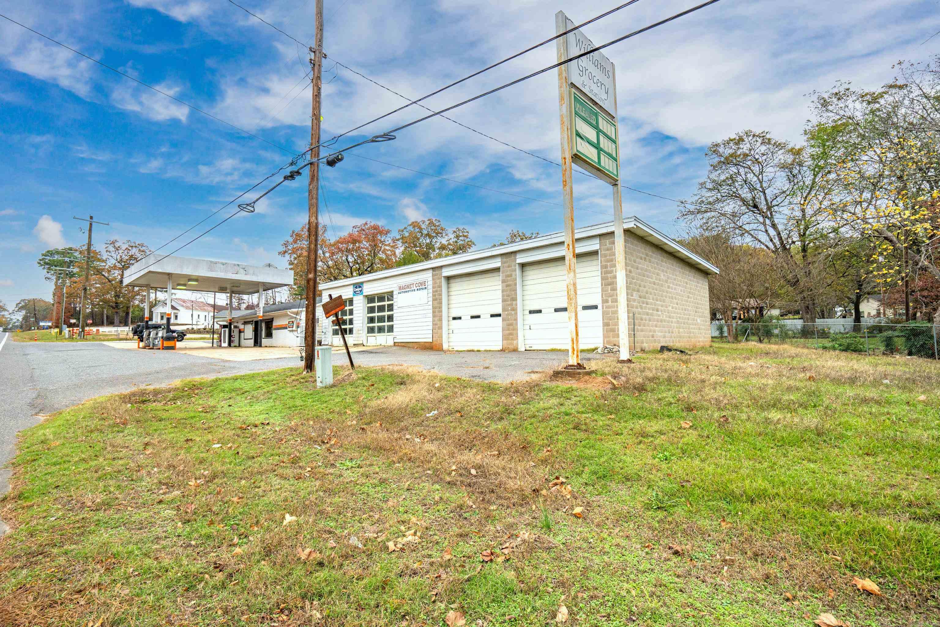 22214  Highway 51  Malvern, AR