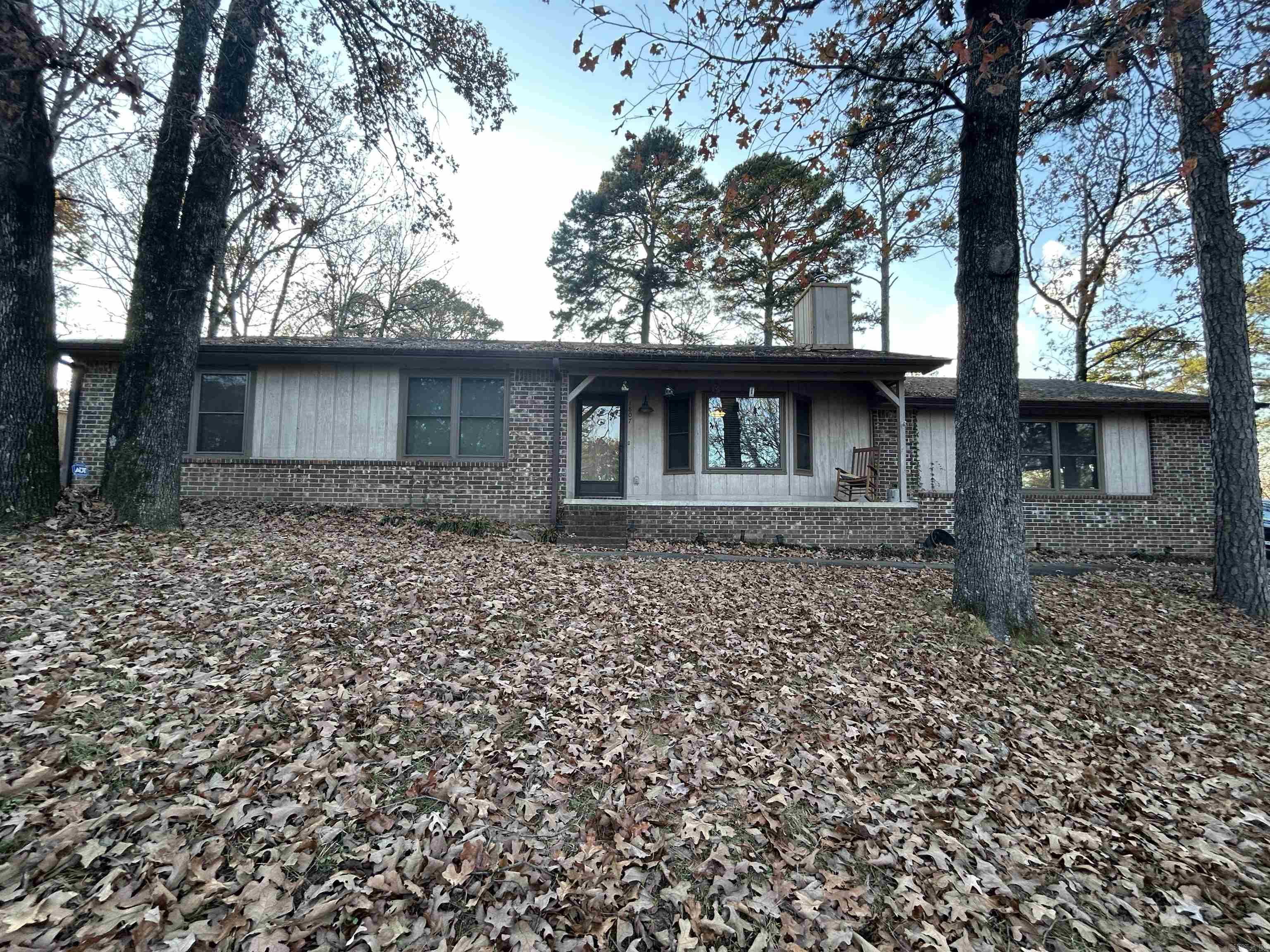 1807  Hilltop  Russellville, AR