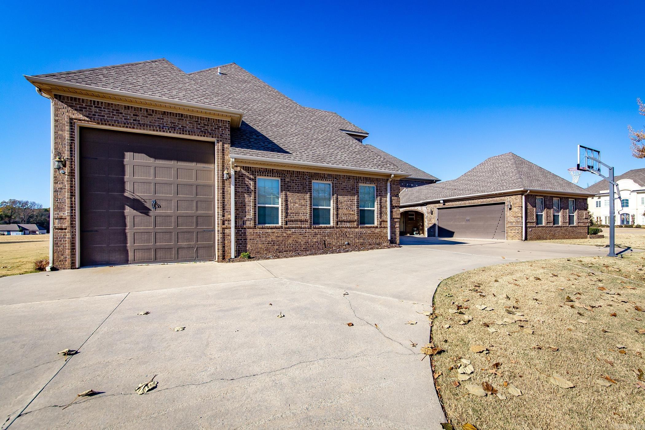 415  Hunters Chase  Cabot, AR