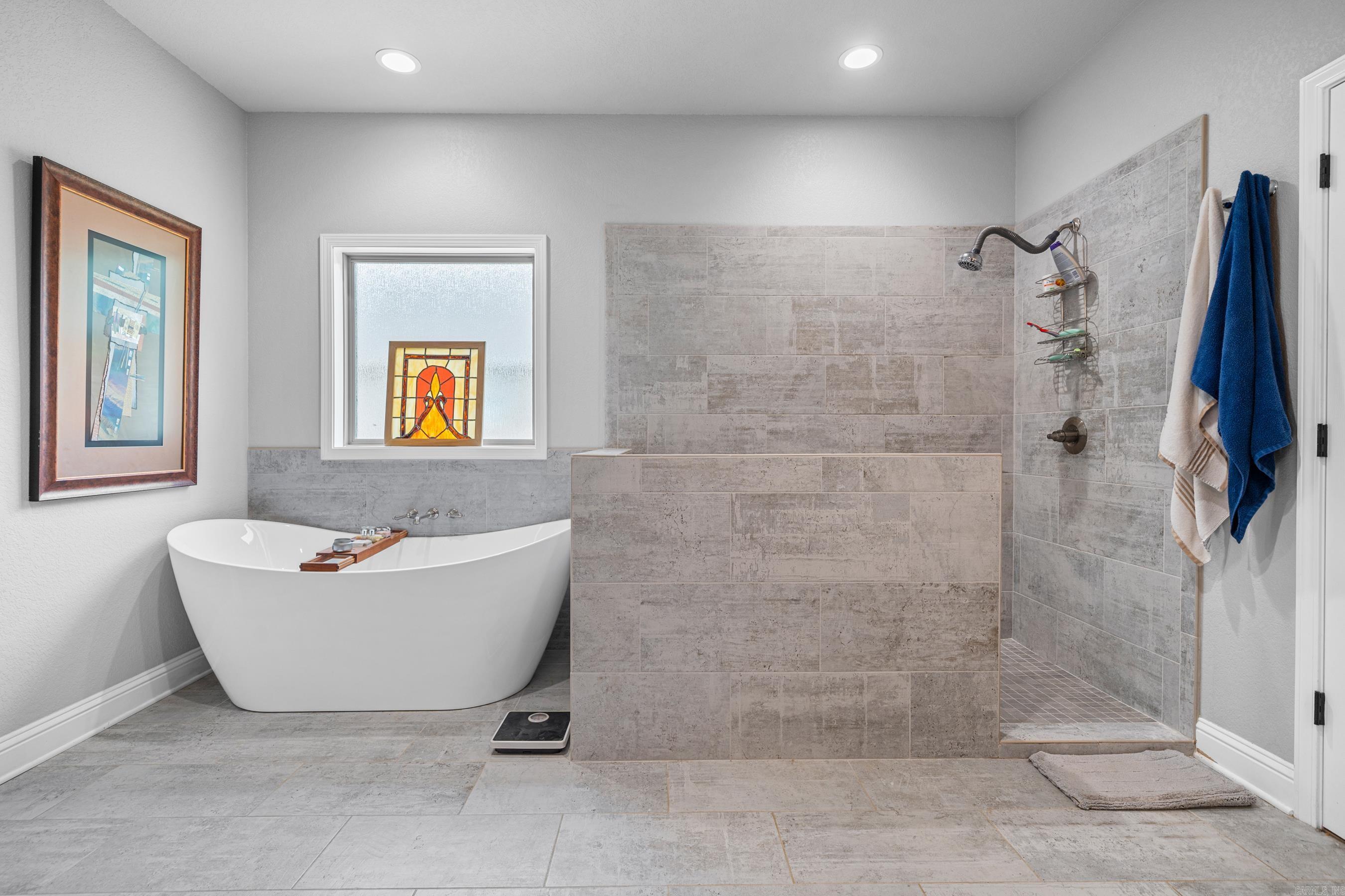 310  Trabecca  Hot Springs, AR