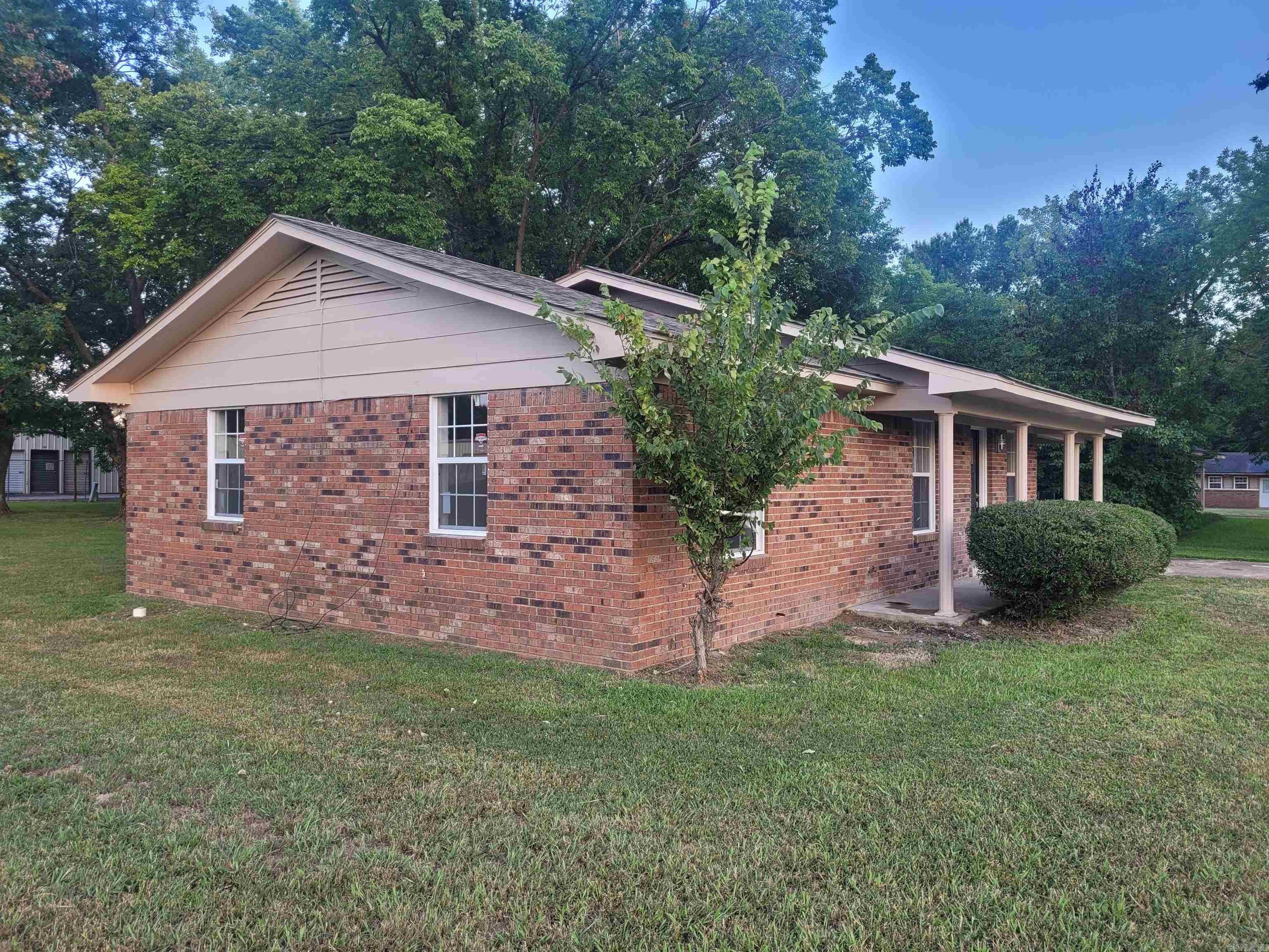 208  Crisp  West Helena, AR