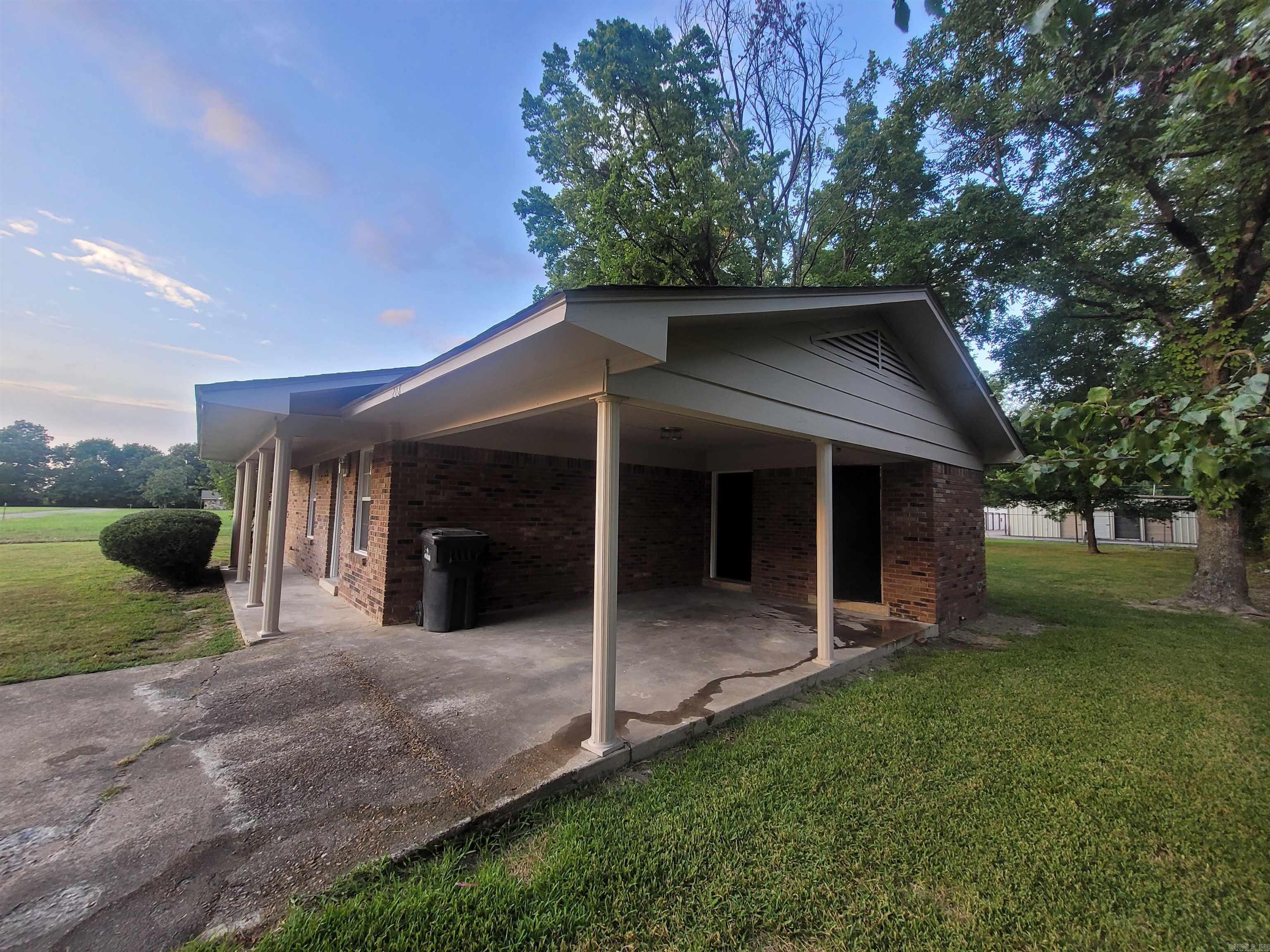 208  Crisp  West Helena, AR