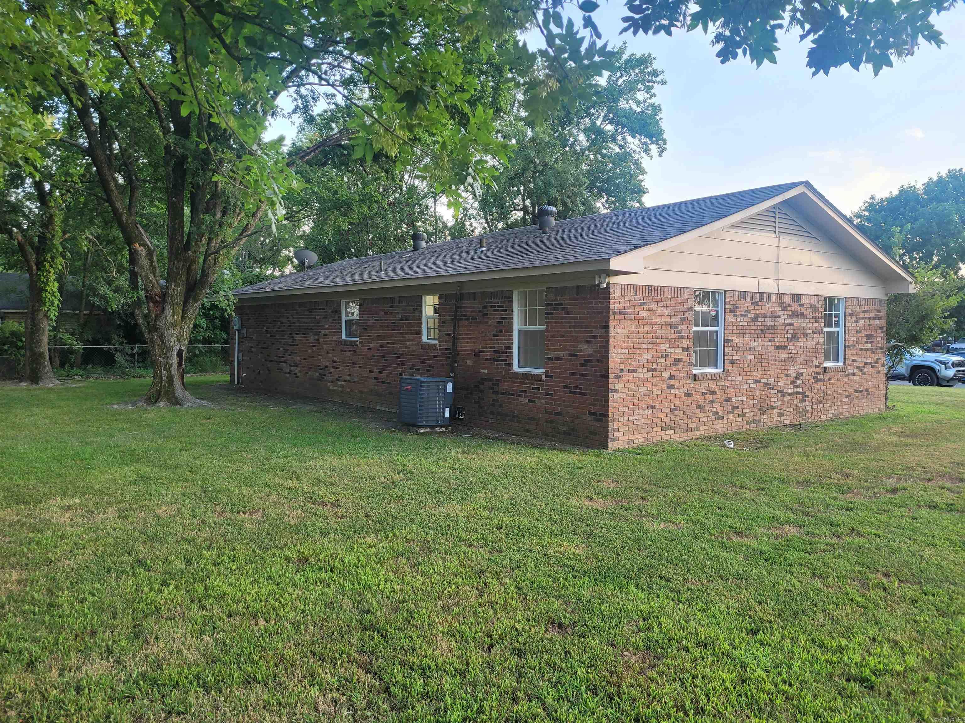 208  Crisp  West Helena, AR