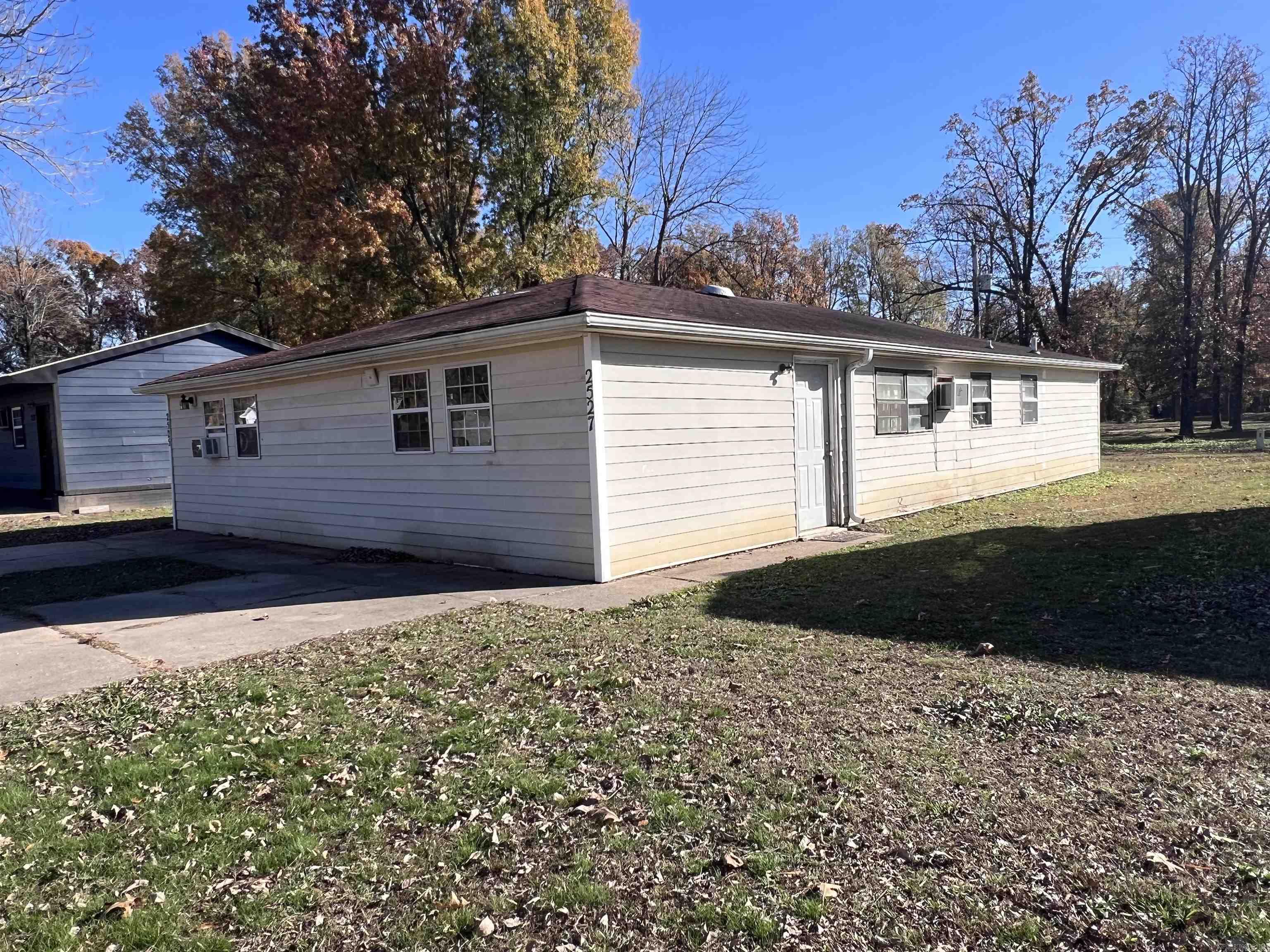 2517-2531  Cherry  Corning, AR