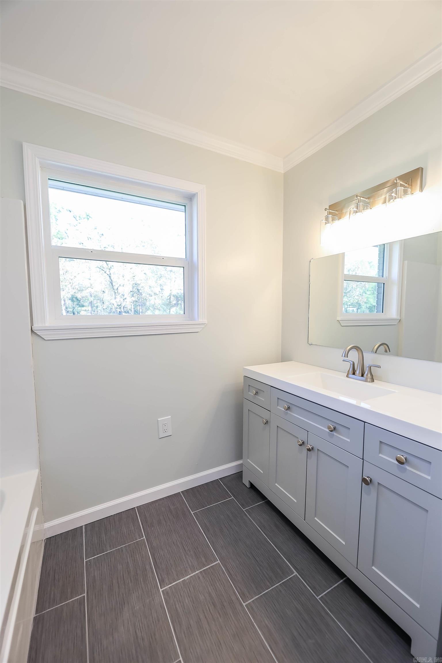 106 Ouachita 125 Camden, AR 71701