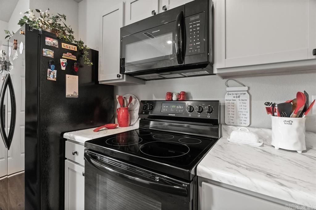 5077  Red Fox  Bauxite, AR
