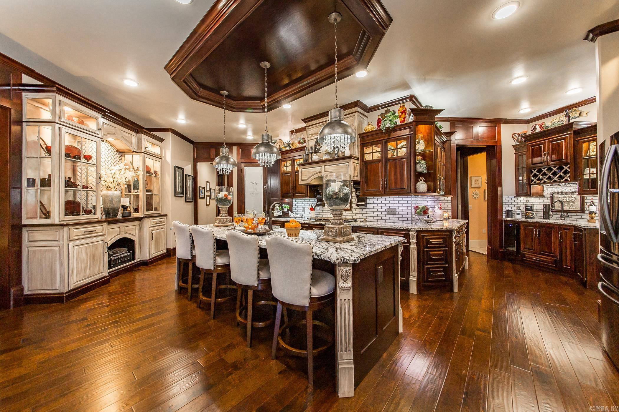133  Osage  Mountain View, AR