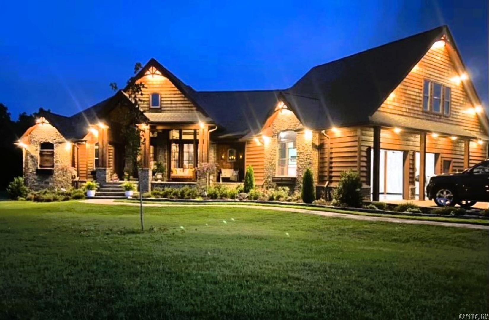 133  Osage  Mountain View, AR