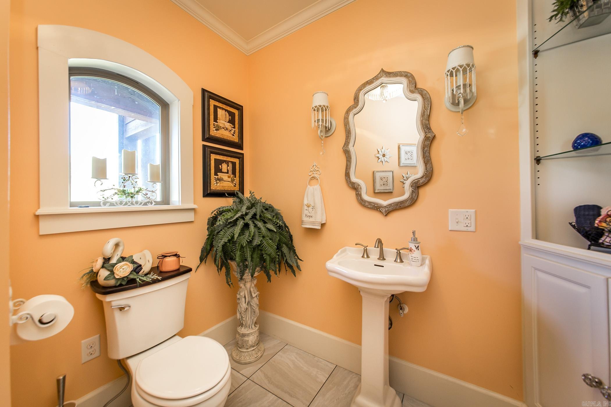 133  Osage  Mountain View, AR