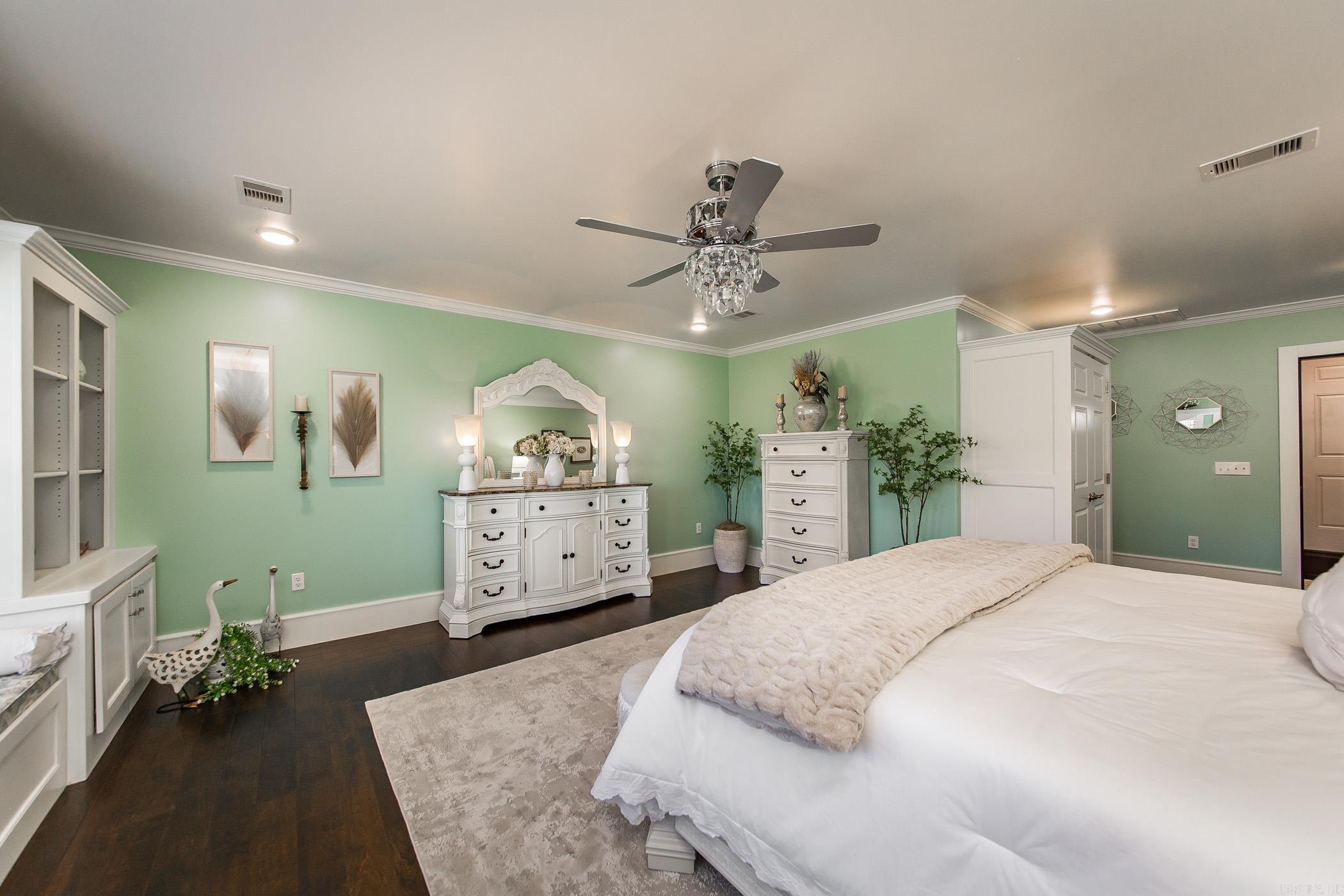 133  Osage  Mountain View, AR
