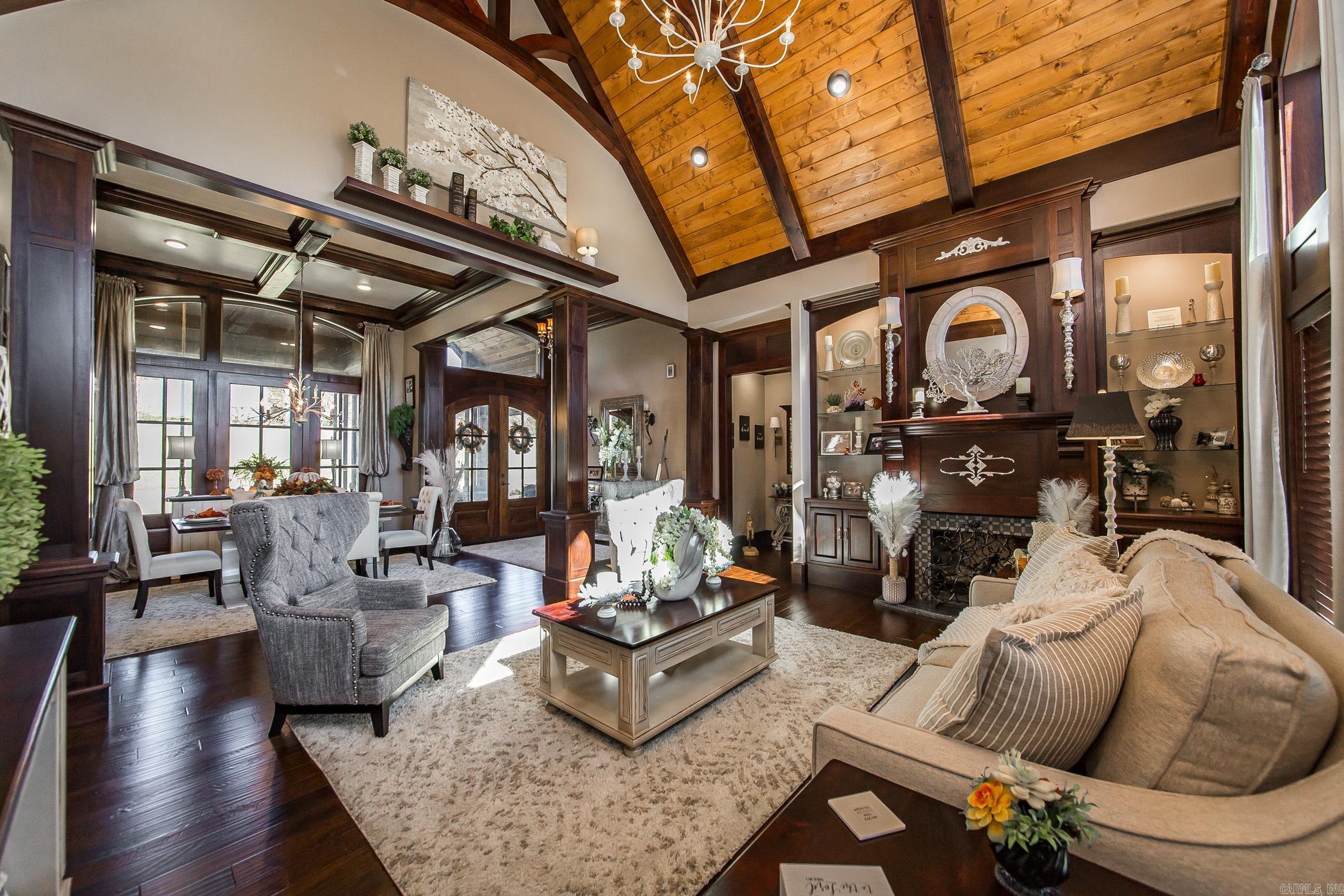 133  Osage  Mountain View, AR