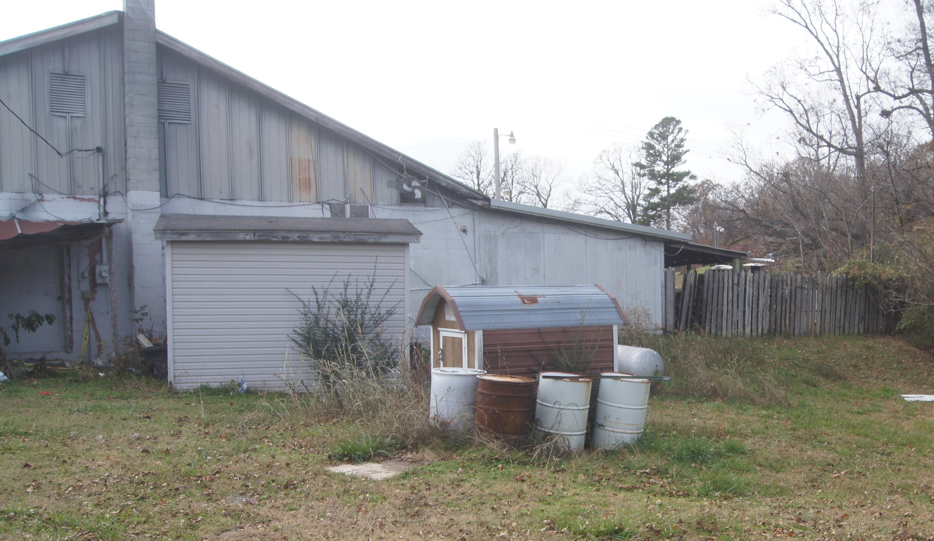 1624  Hwy 63 E  Hardy, AR