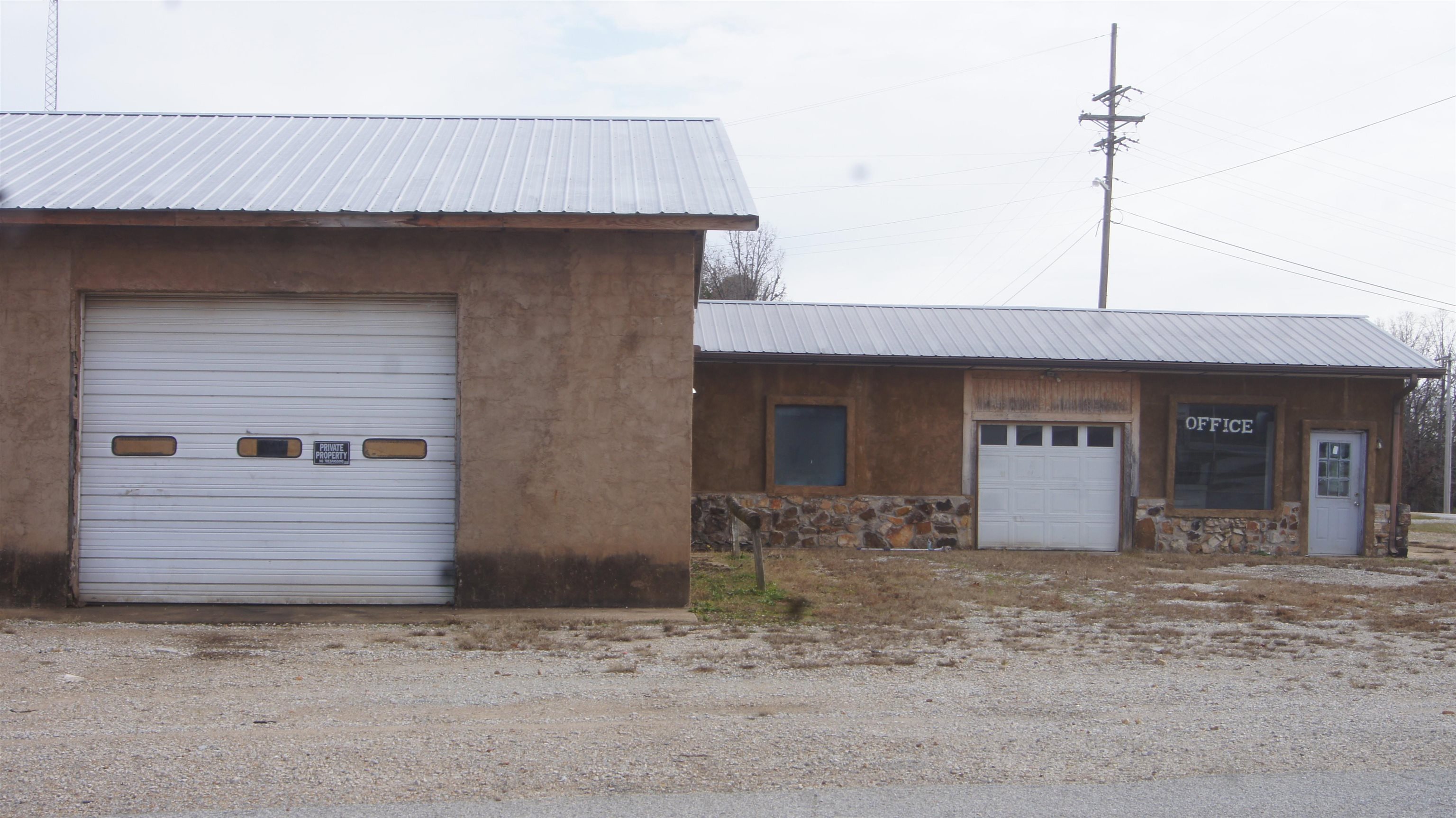 1618  Hwy 63 E  Hardy, AR