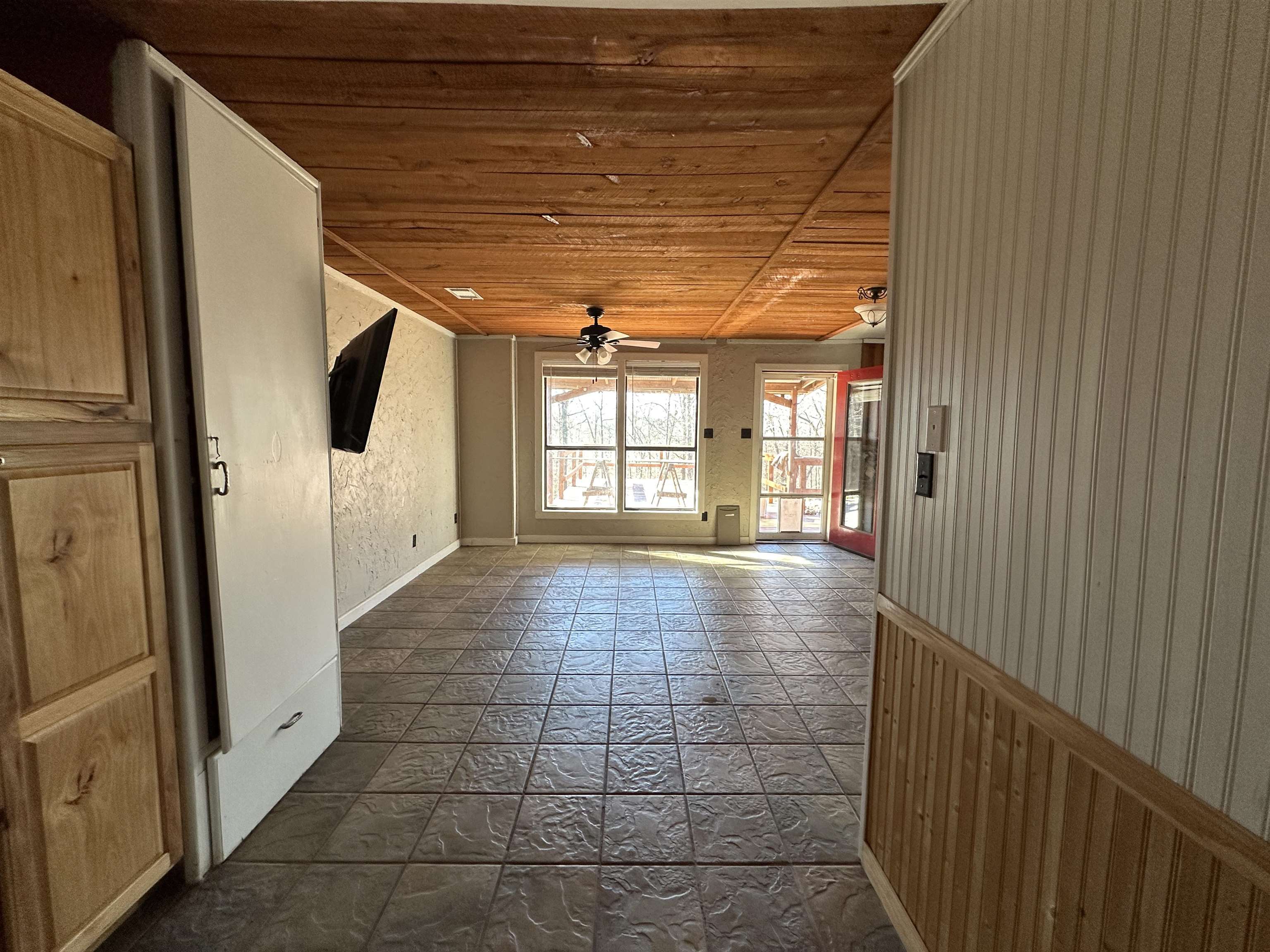 81 Butterfly Lane Flippin, AR 72634