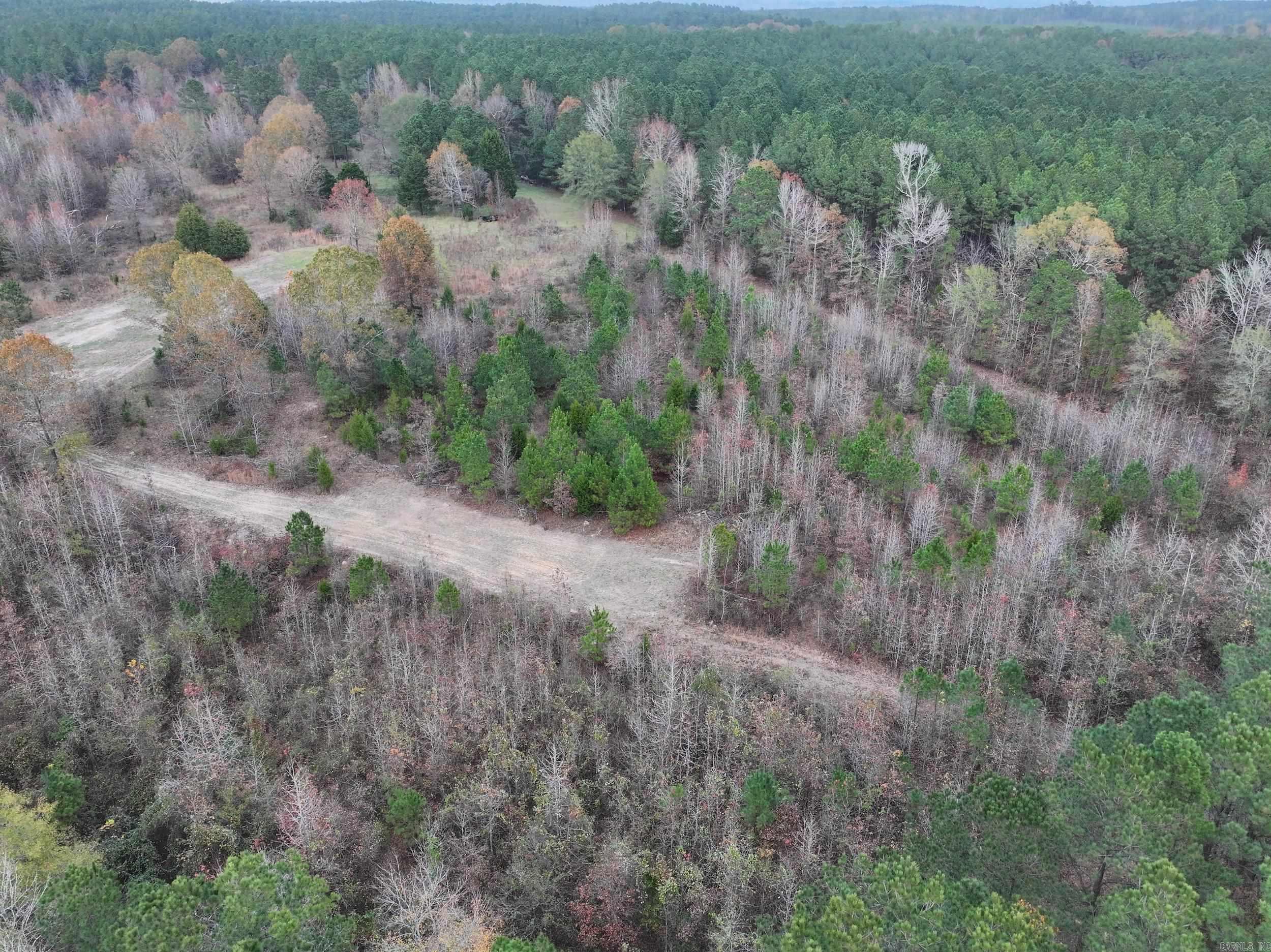 718  Southfork  Gurdon, AR
