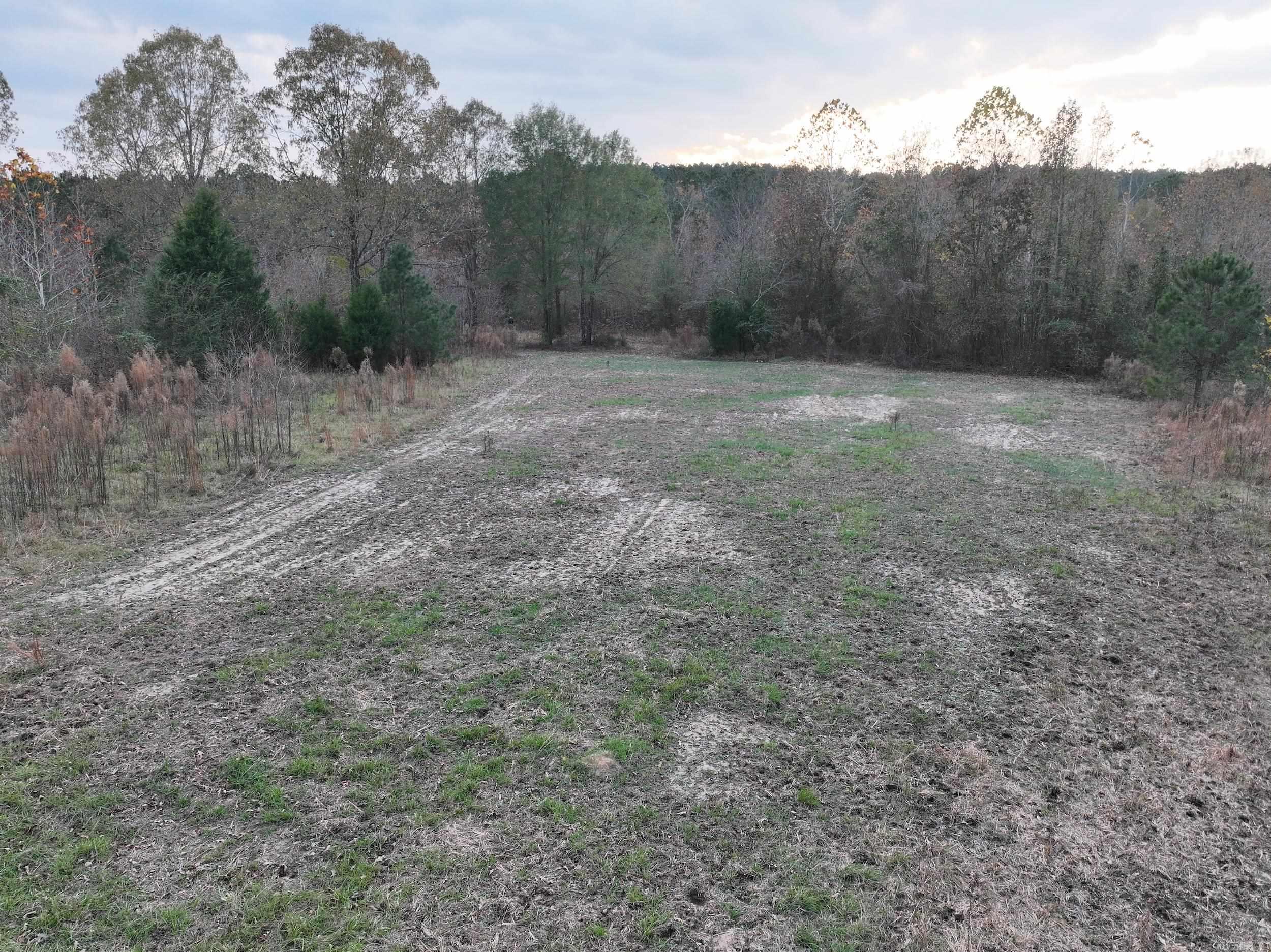 718  Southfork  Gurdon, AR