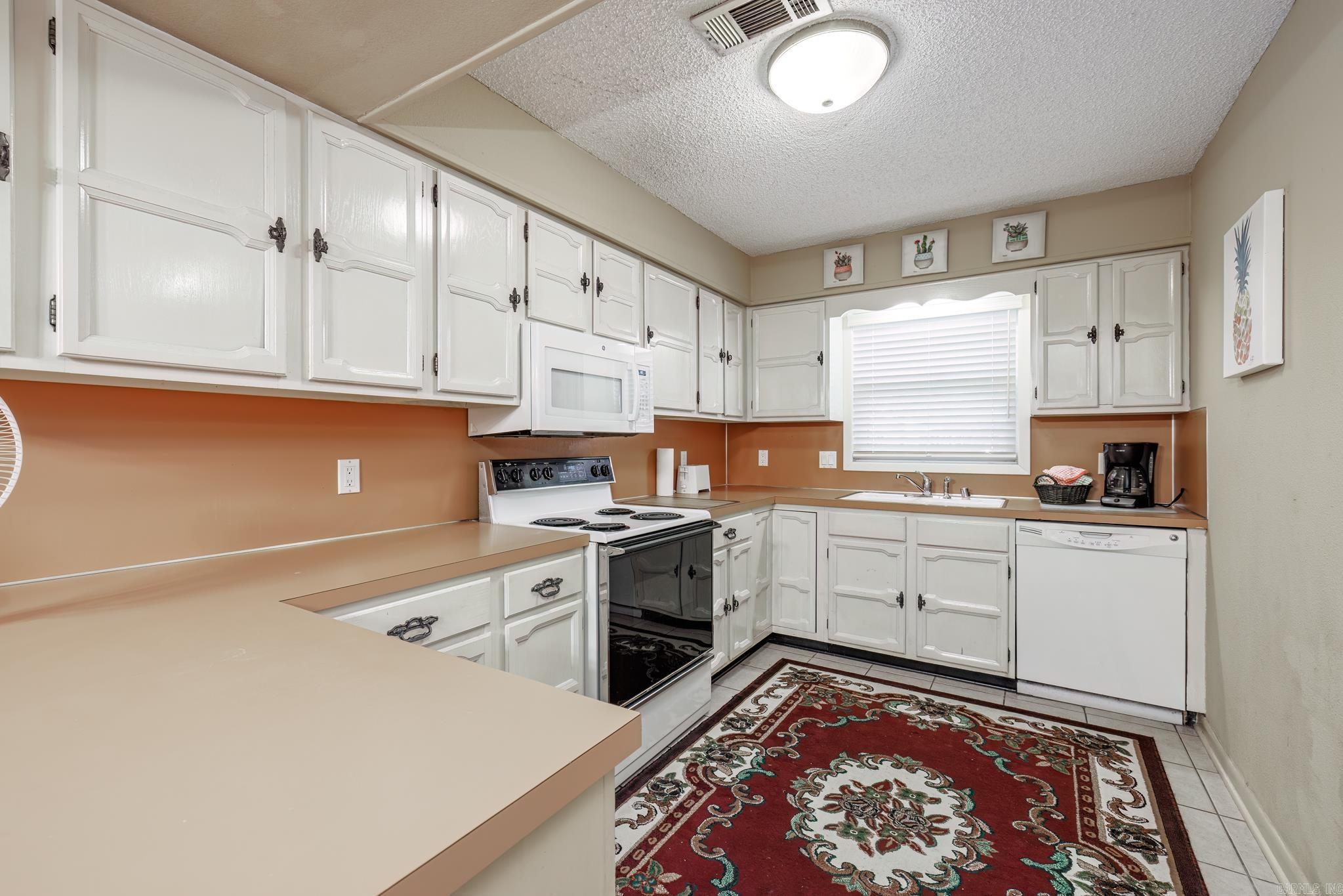 4  Trevino  Hot Springs Village, AR