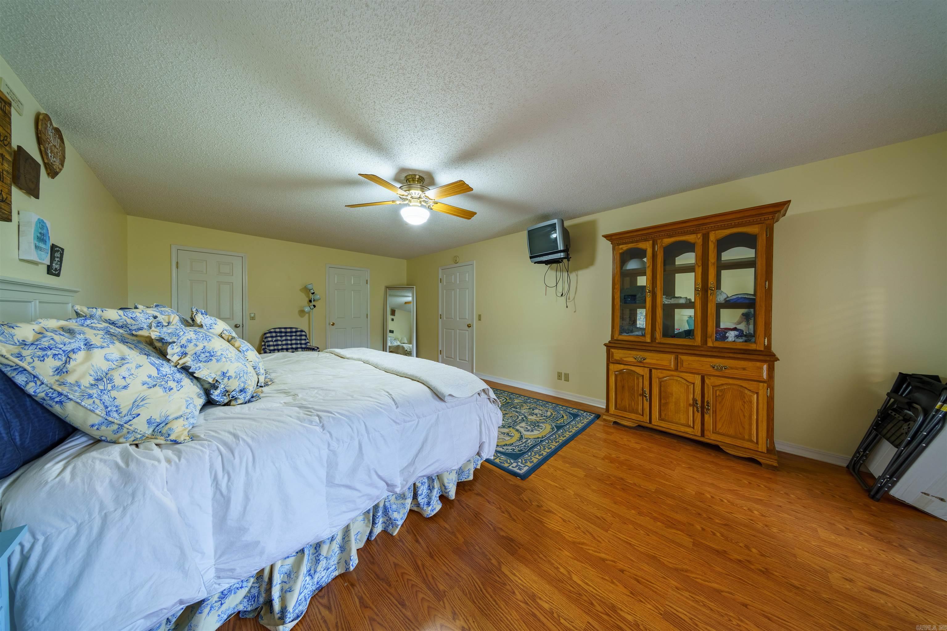 2535  Beach  Heber Springs, AR