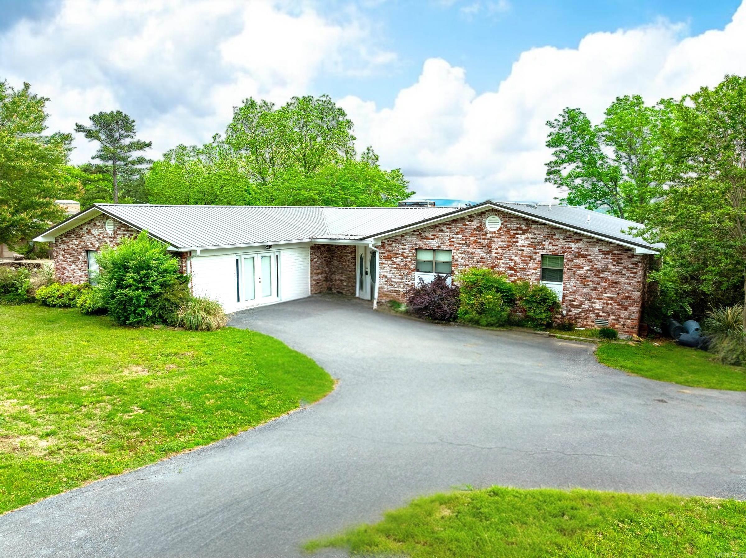 2535  Beach  Heber Springs, AR