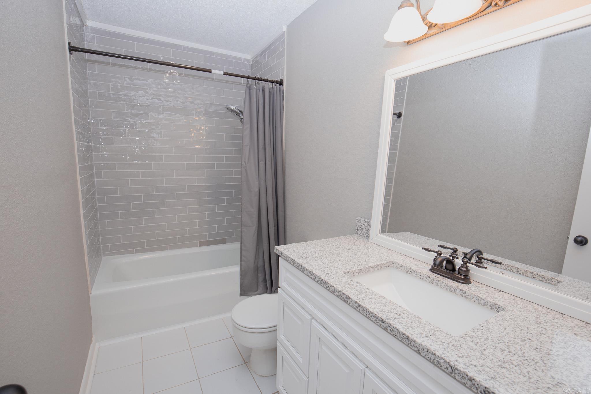 6905  White Oak  White Hall, AR