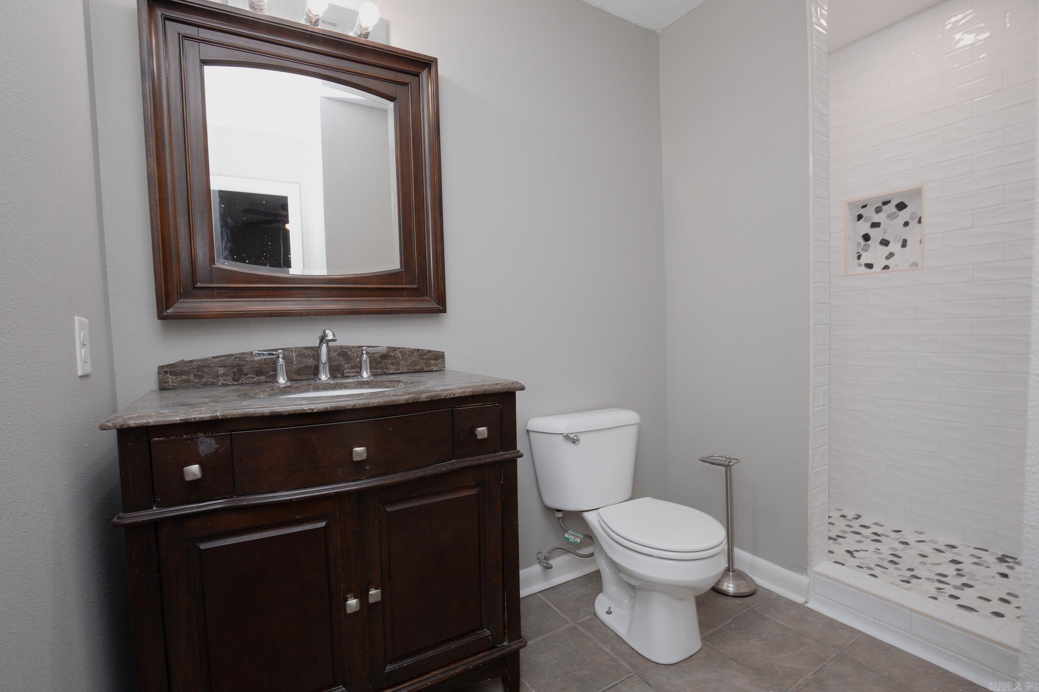 6905  White Oak  White Hall, AR