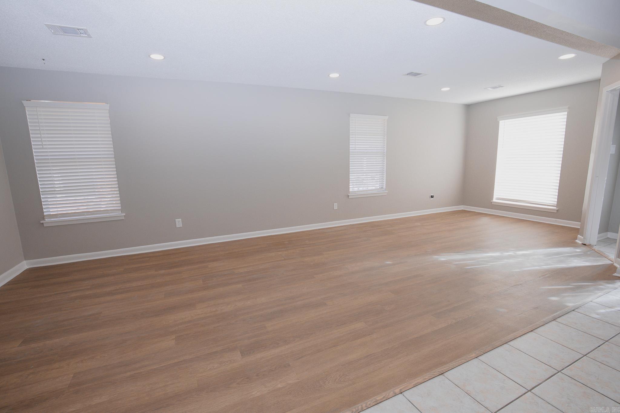6905  White Oak  White Hall, AR