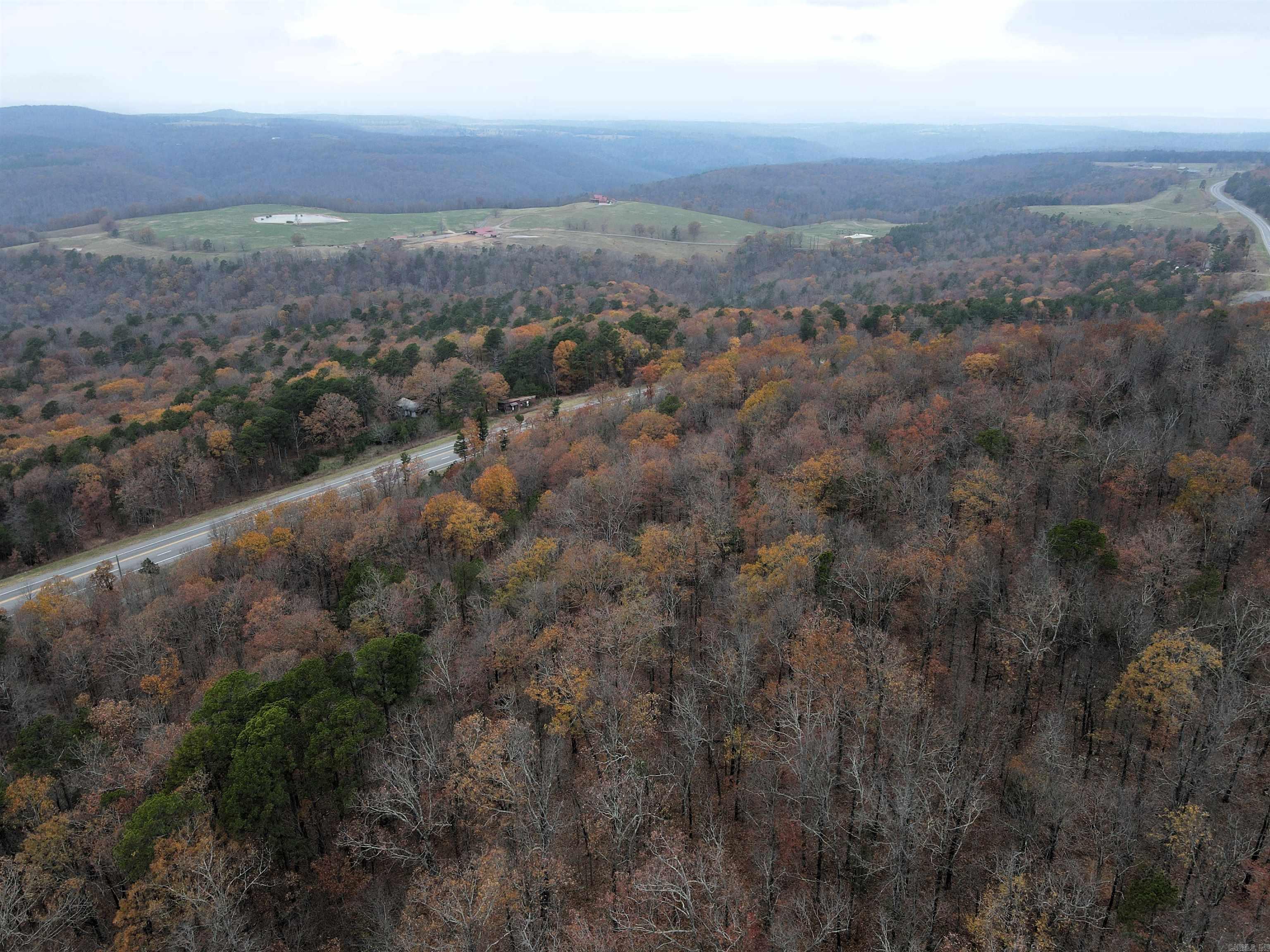 000  65  Clinton, AR