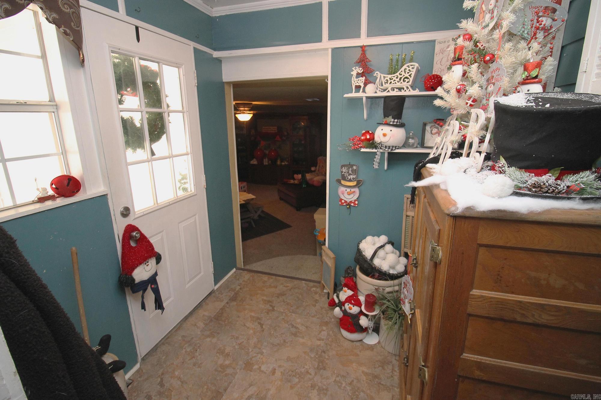 708 W 6th  Rector, AR
