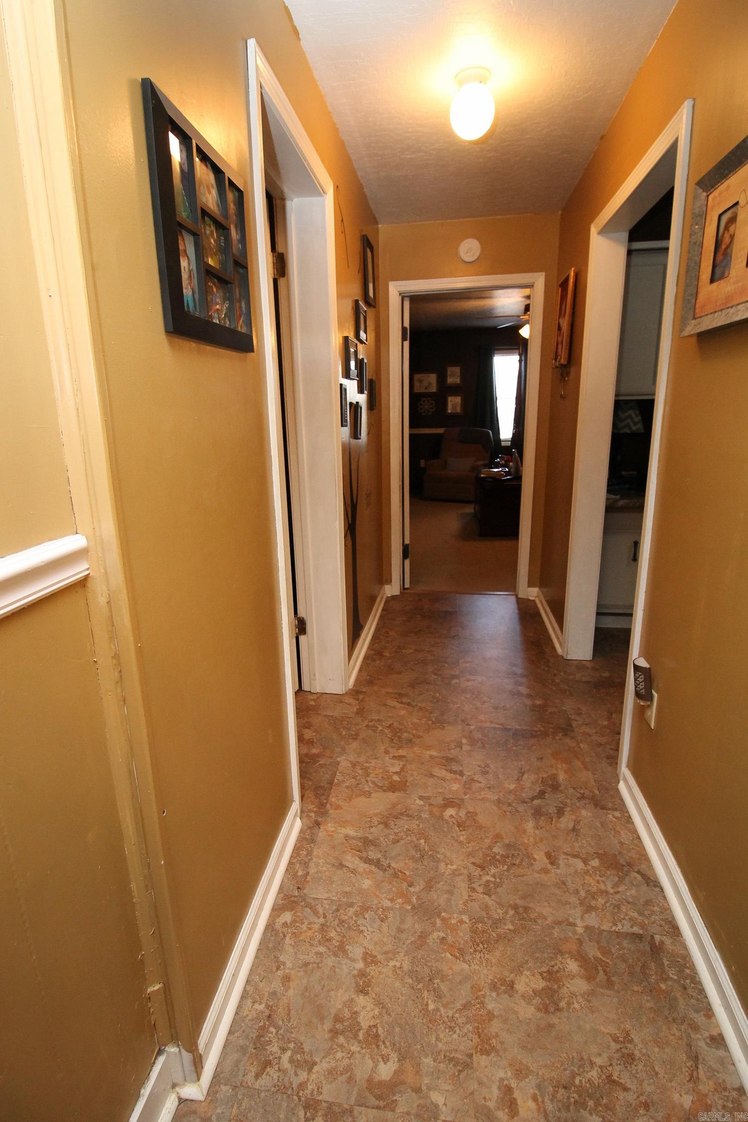 708 W 6th  Rector, AR