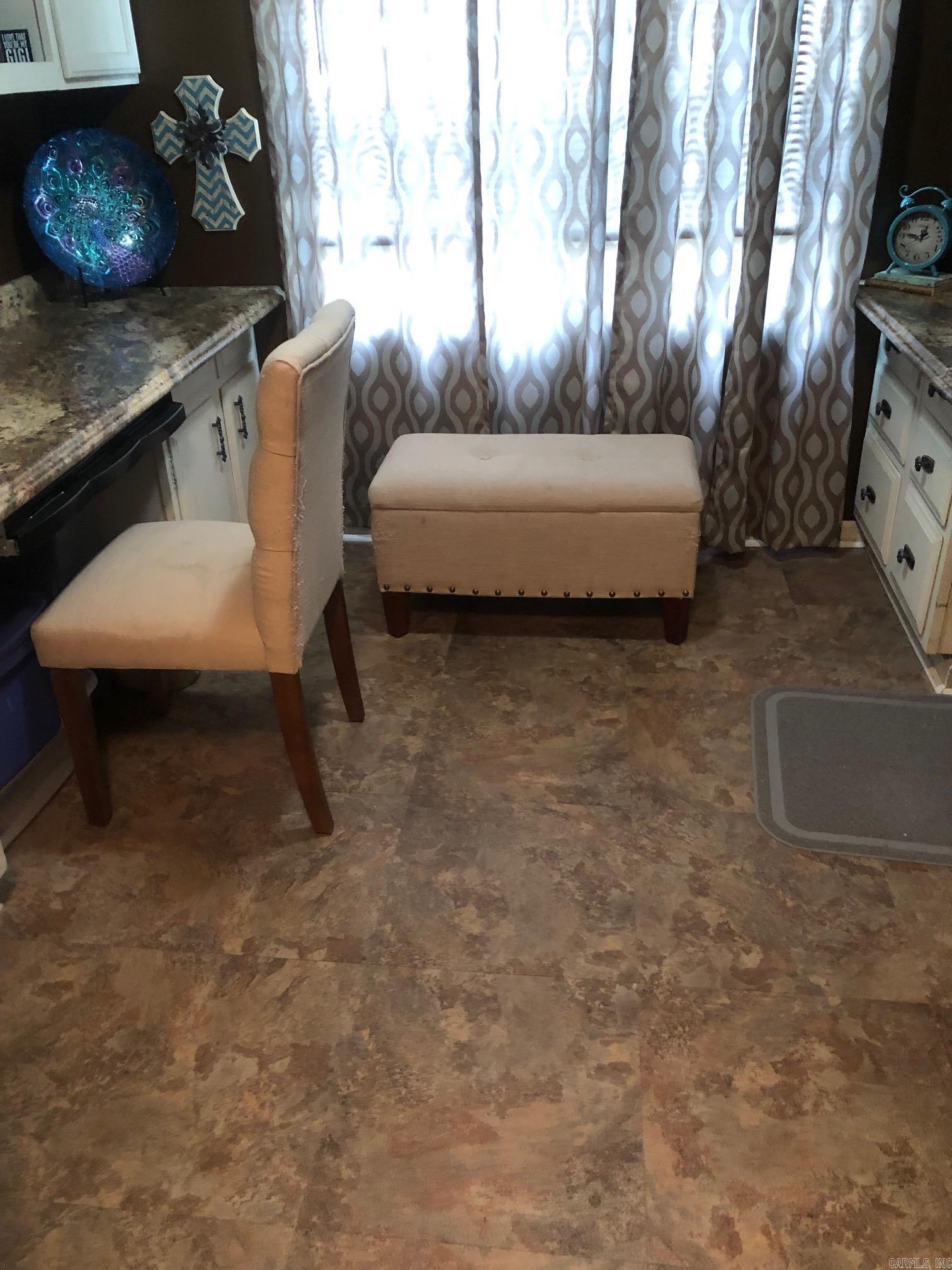708 W 6th  Rector, AR