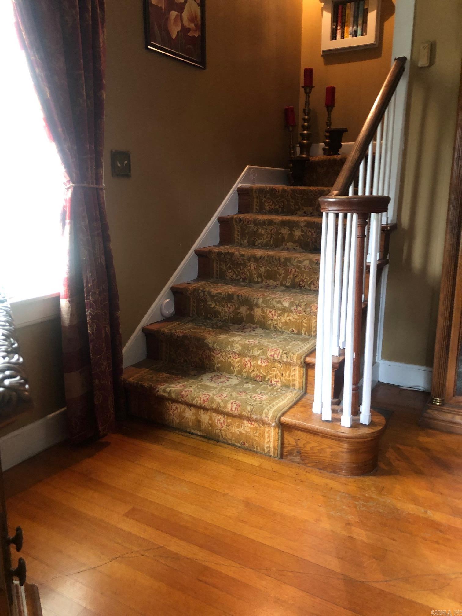 708 W 6th  Rector, AR
