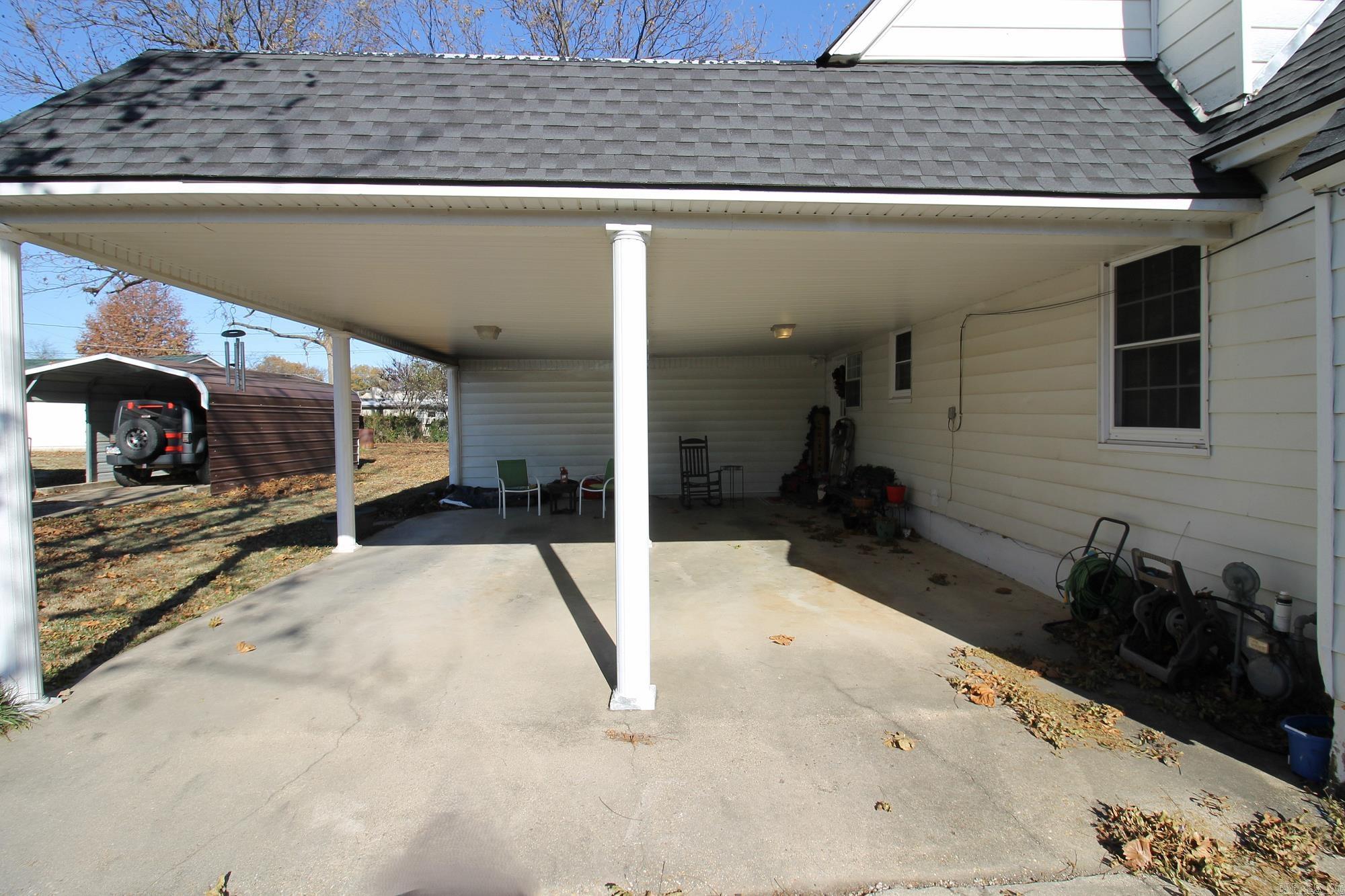 708 W 6th  Rector, AR