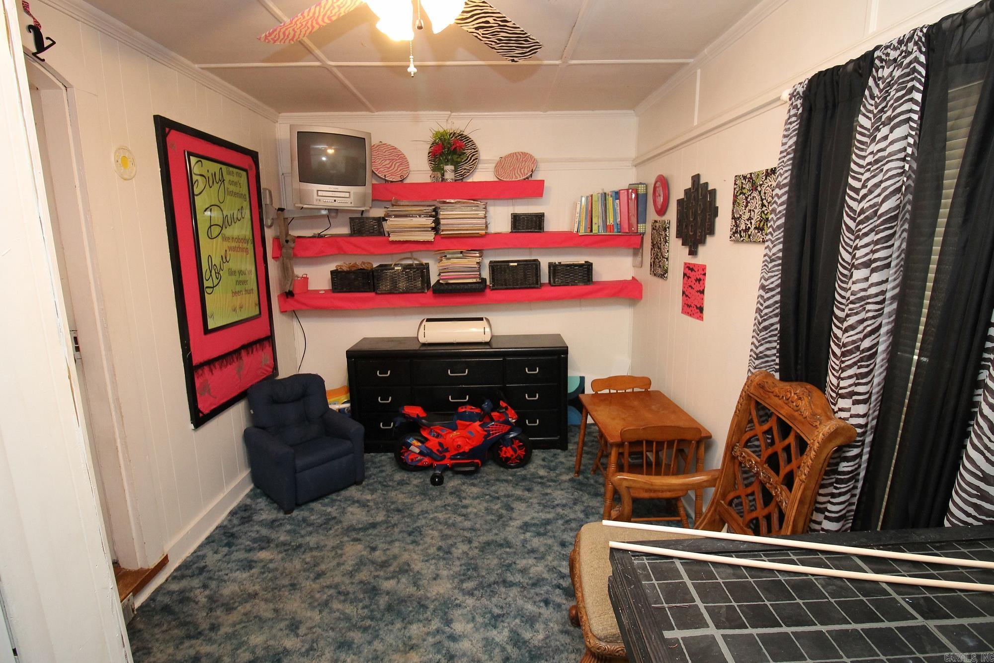 708 W 6th  Rector, AR