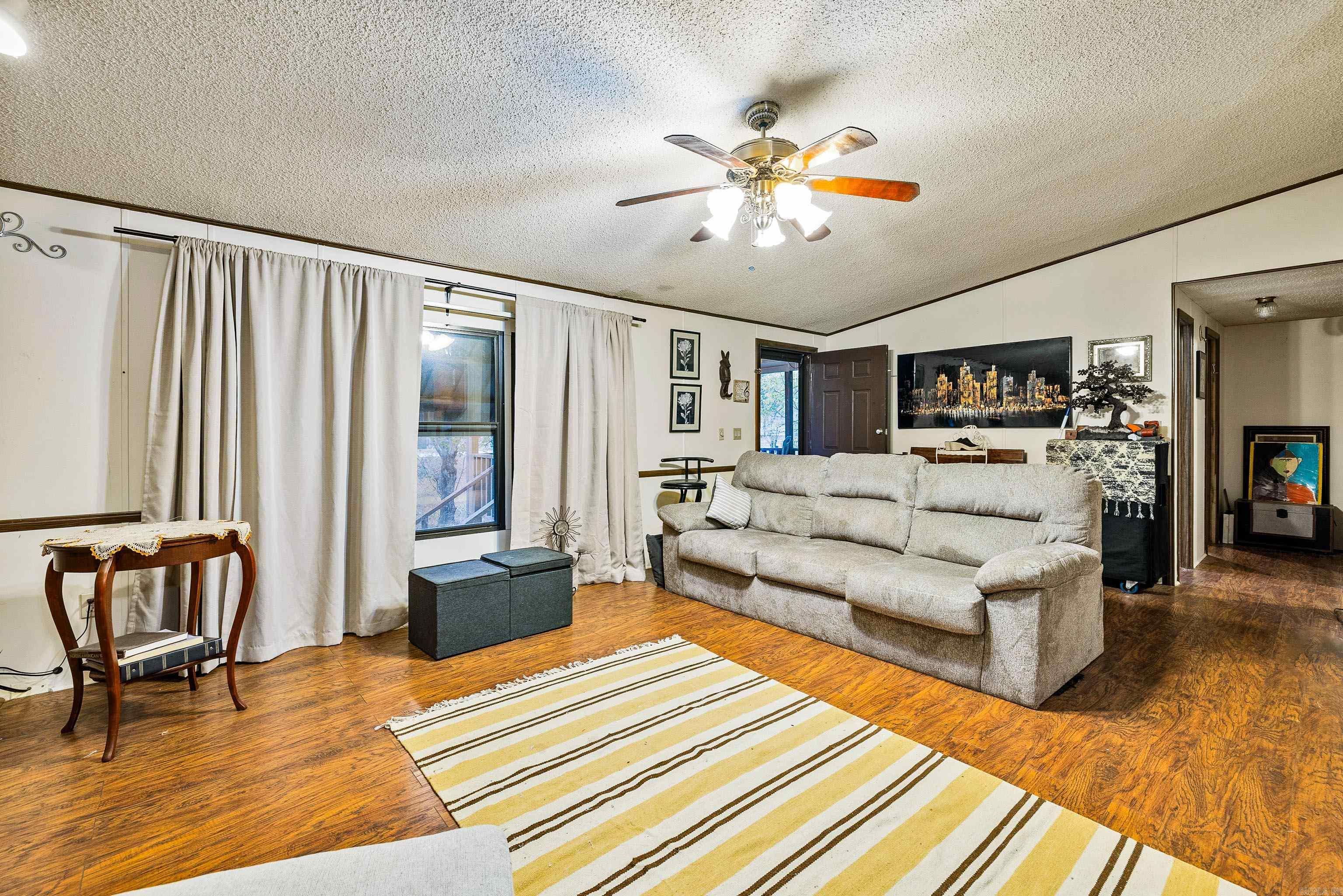 810  Troutman  Benton, AR