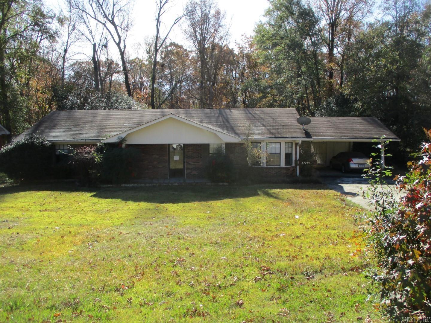 8006 S Pinewood  Pine Bluff, AR