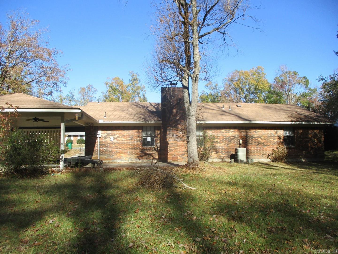 8006 S Pinewood  Pine Bluff, AR