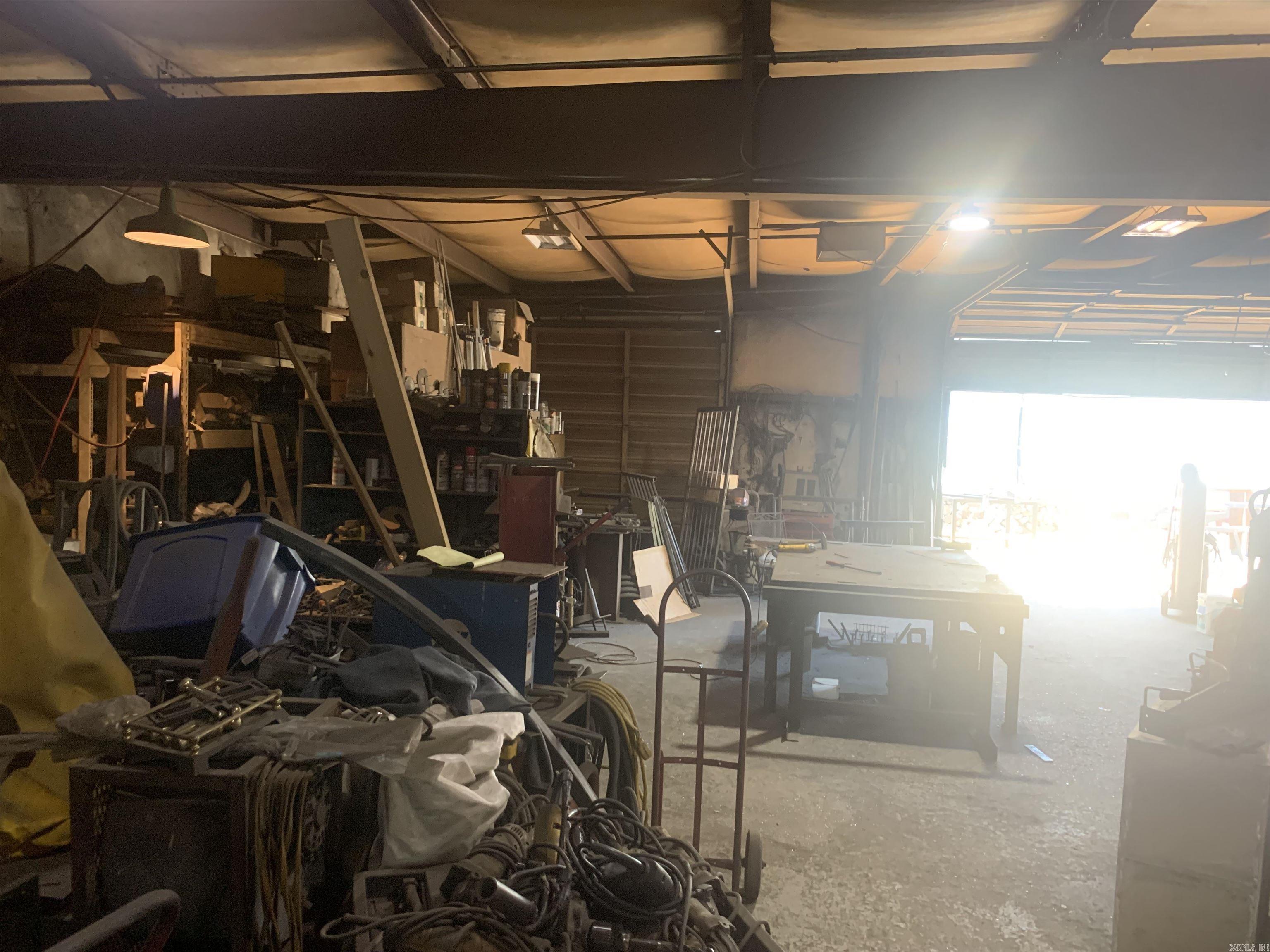 1301 W Pleasure  Searcy, AR