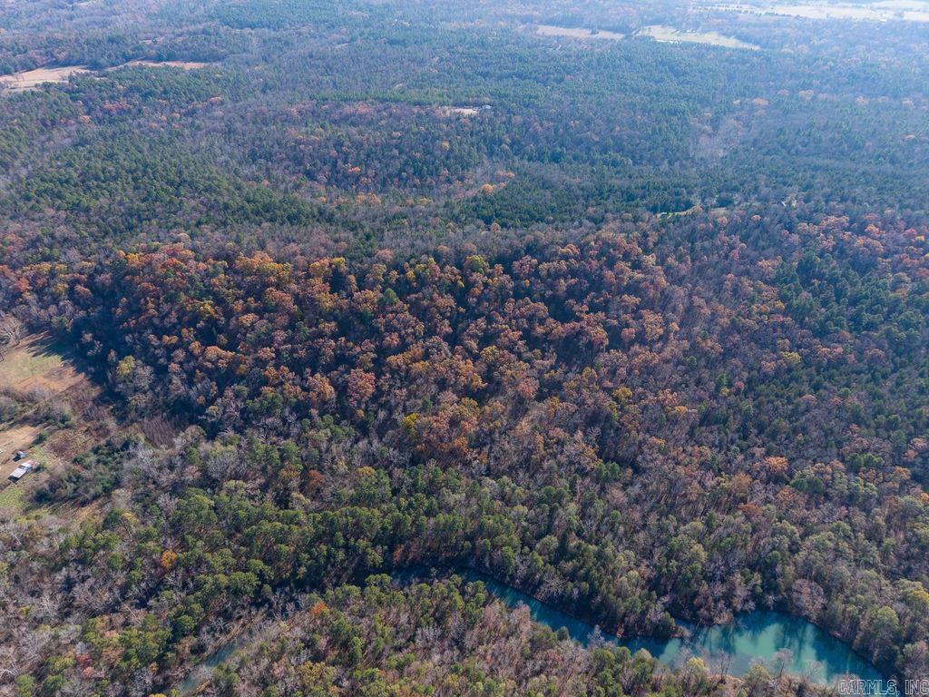   109  Paris, AR