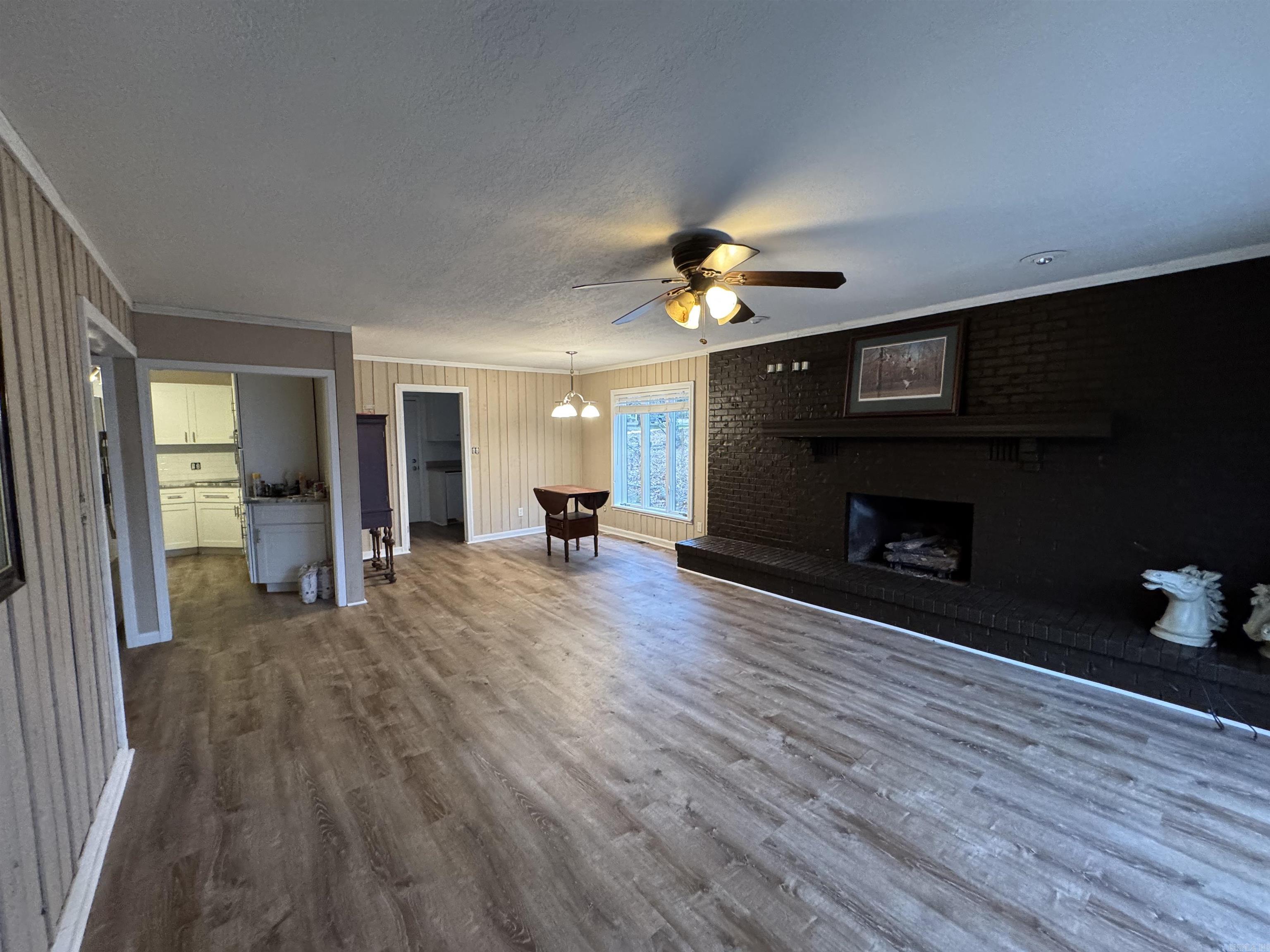 415  Bluff View  Batesville, AR